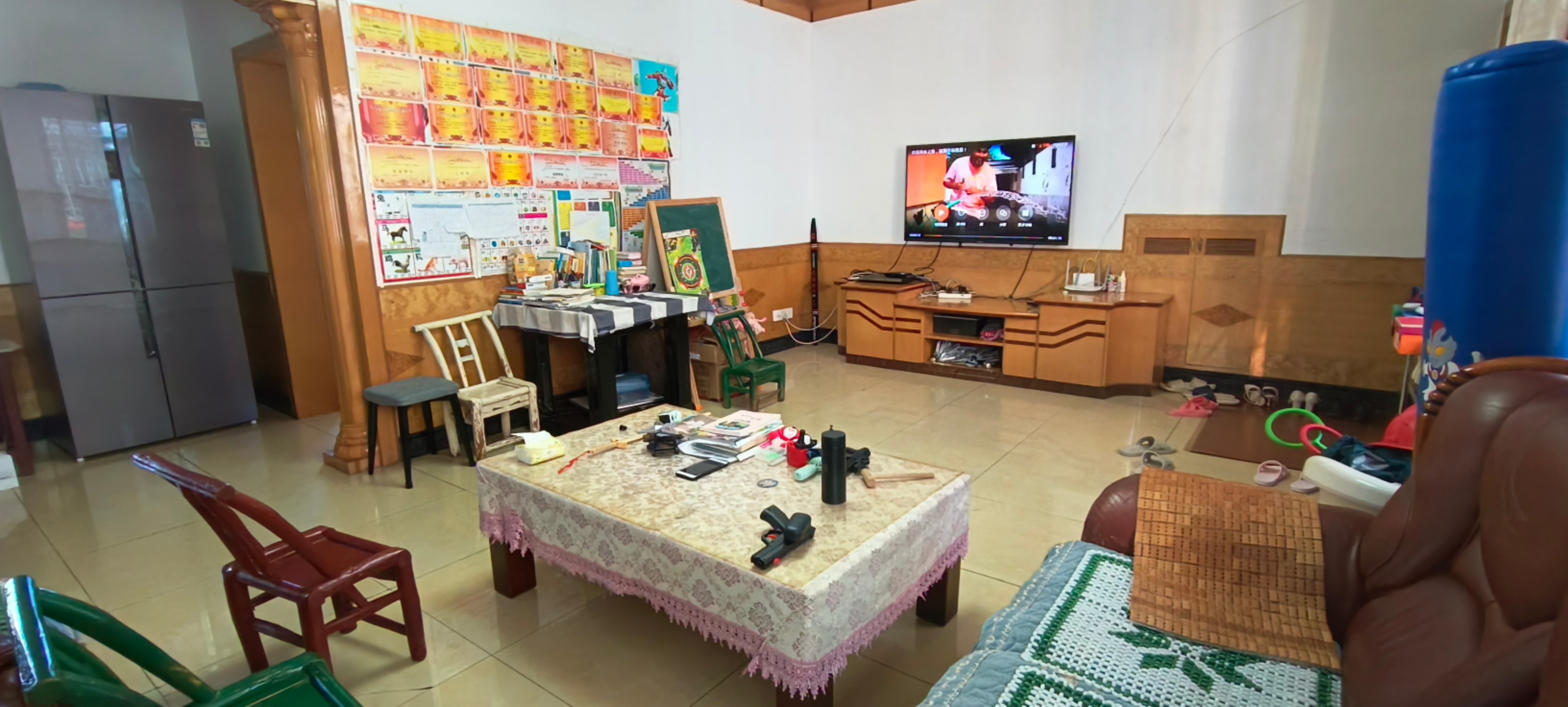 庆云山庄(里面有石塘冲) 3室2厅2卫 45.0万 庆云山庄(里面有石塘冲) 3室2厅2卫 45.0万室内图