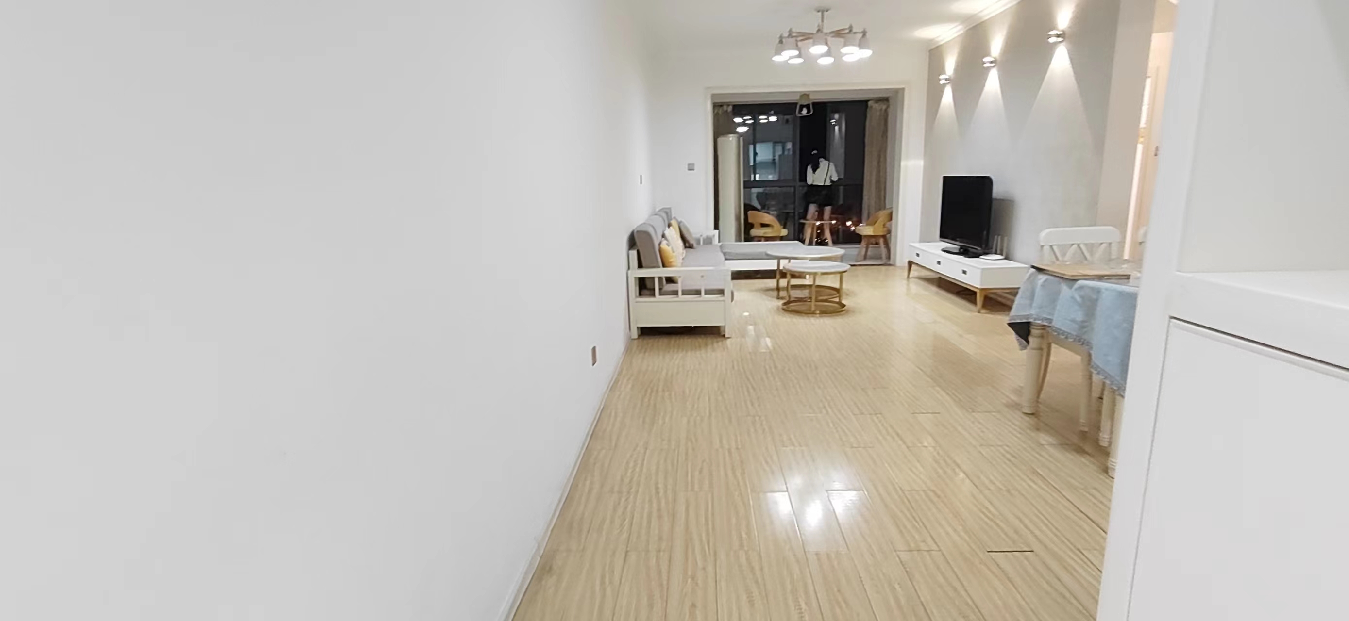 中建御山和苑 3室2厅1卫 75.0万 中建御山和苑 3室2厅1卫 75.0万室内图