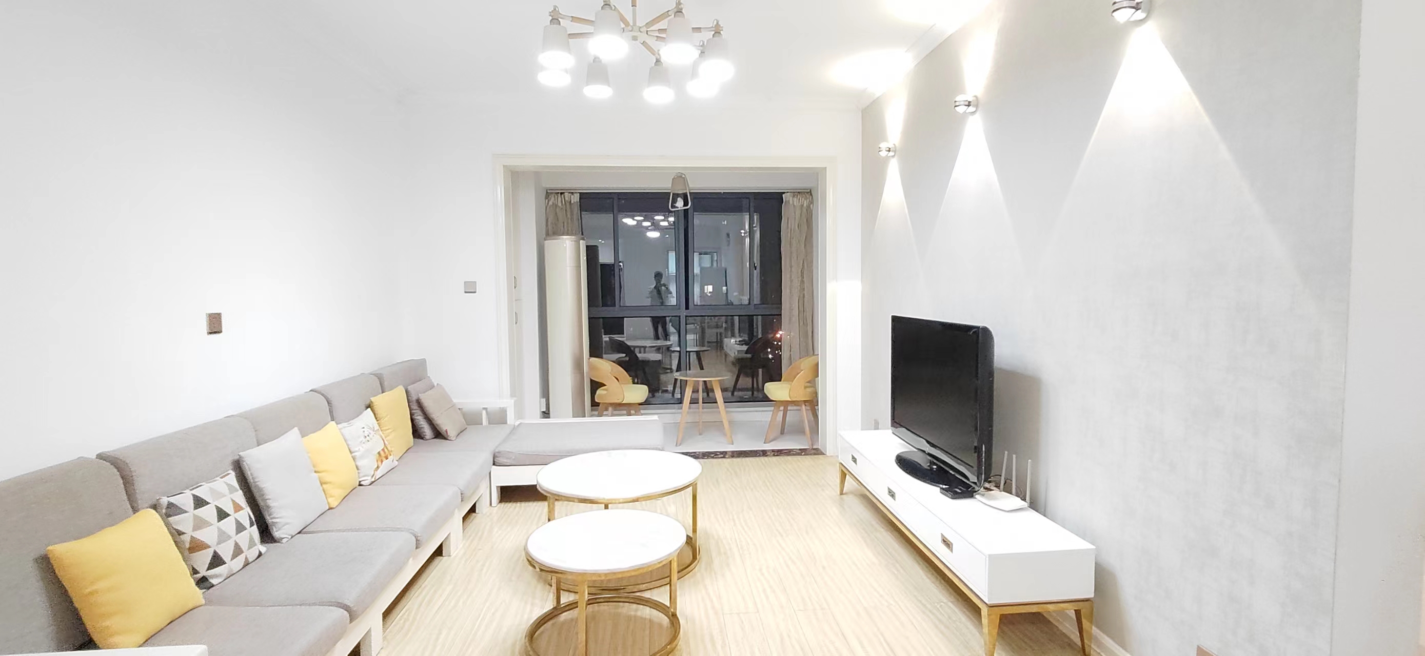 中建御山和苑 3室2厅1卫 75.0万 中建御山和苑 3室2厅1卫 75.0万室内图