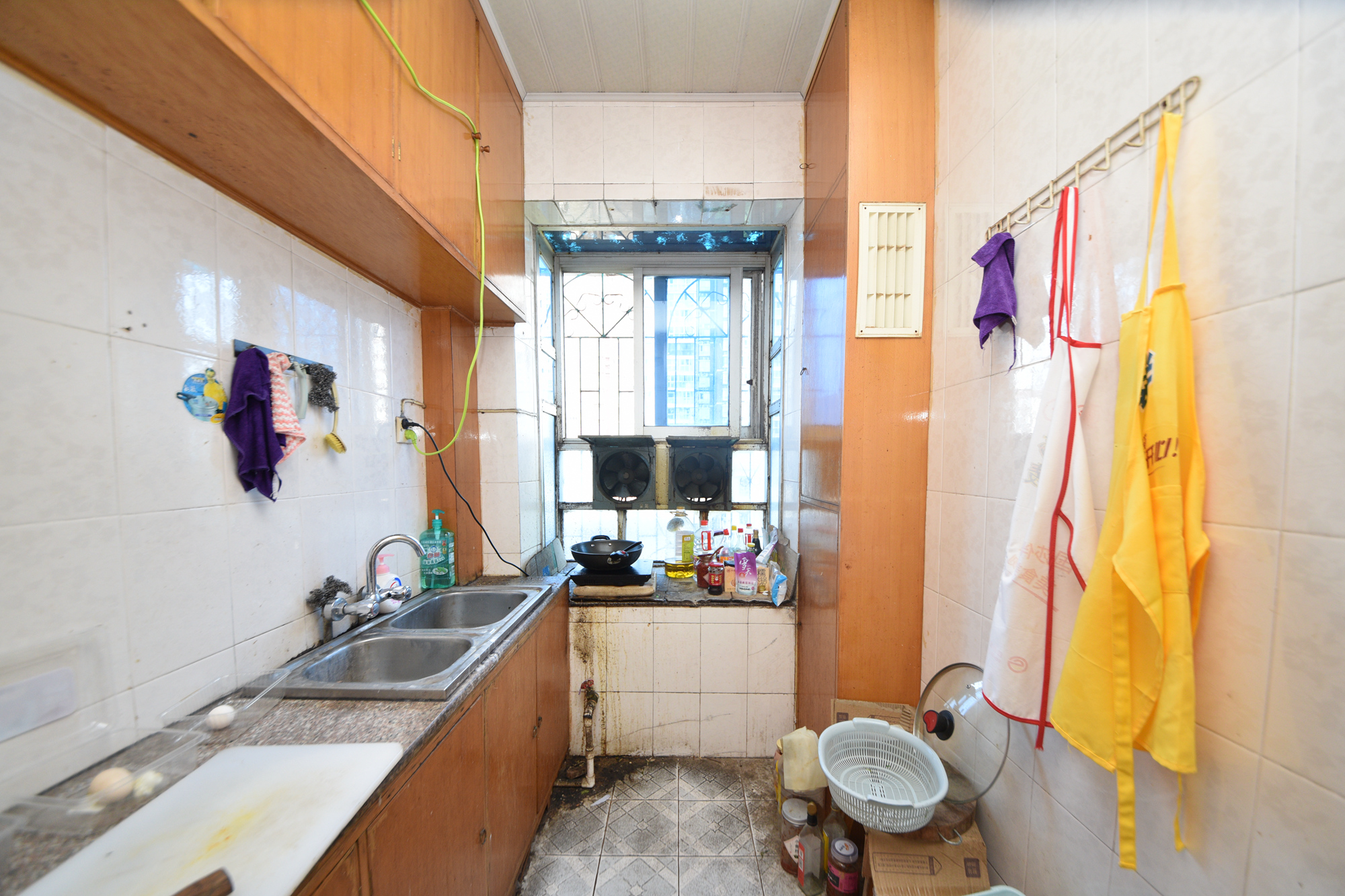 湘江航运宿舍  3室2厅1卫   63.00万厨房