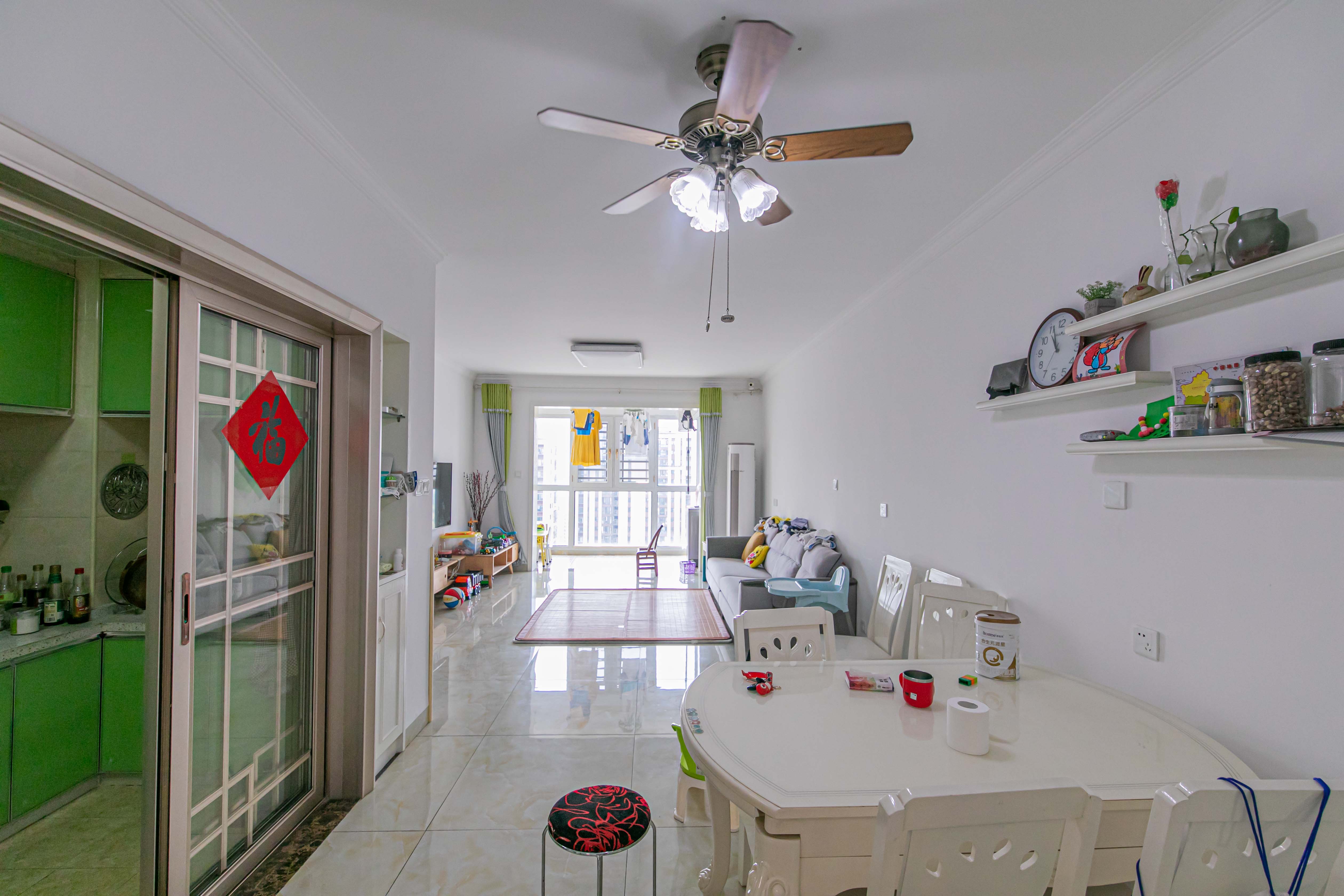 筑梦佳园 3室2厅1卫 73.8万 筑梦佳园 3室2厅1卫 73.8万客厅