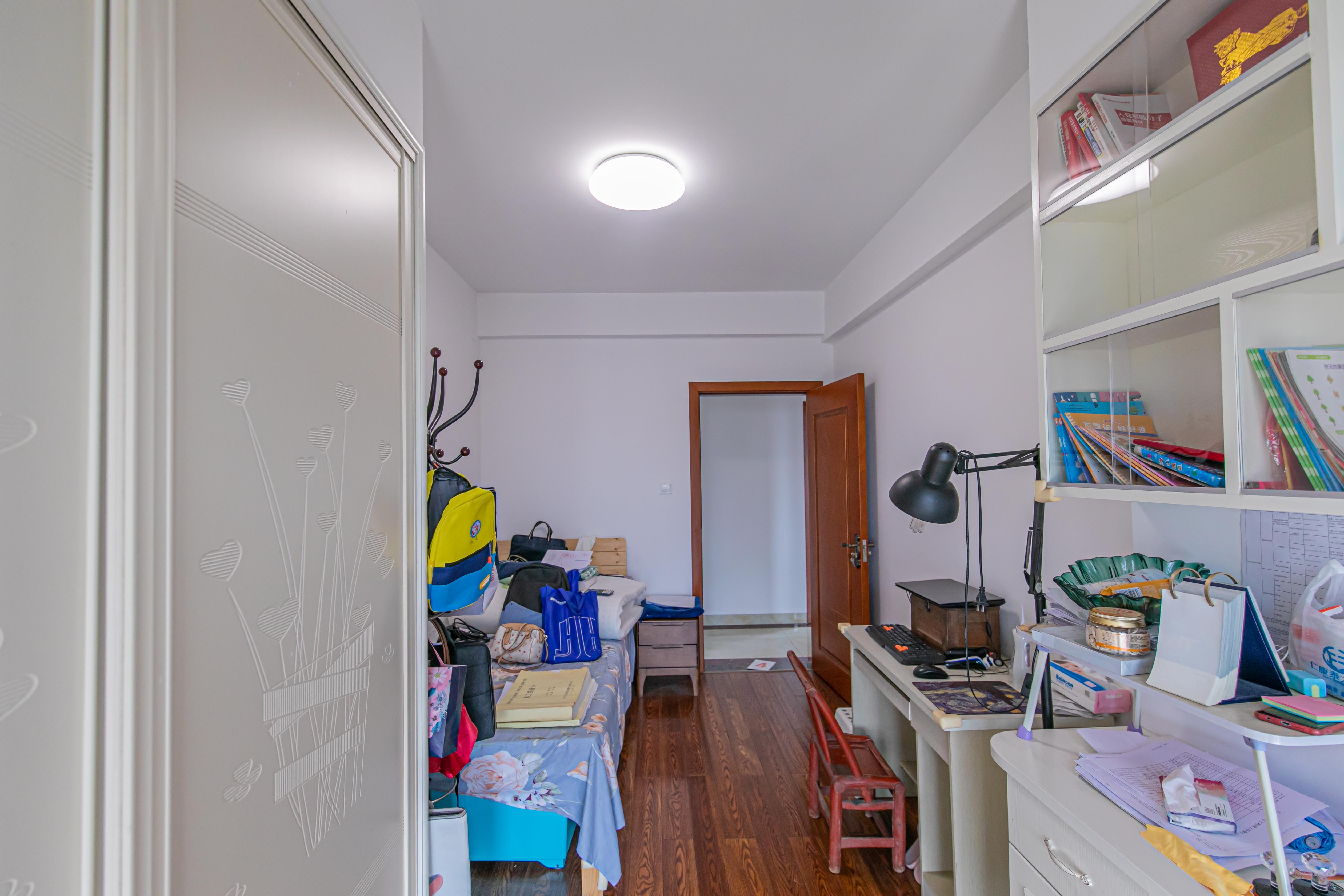 筑梦佳园 3室2厅1卫 73.8万 筑梦佳园 3室2厅1卫 73.8万卧室