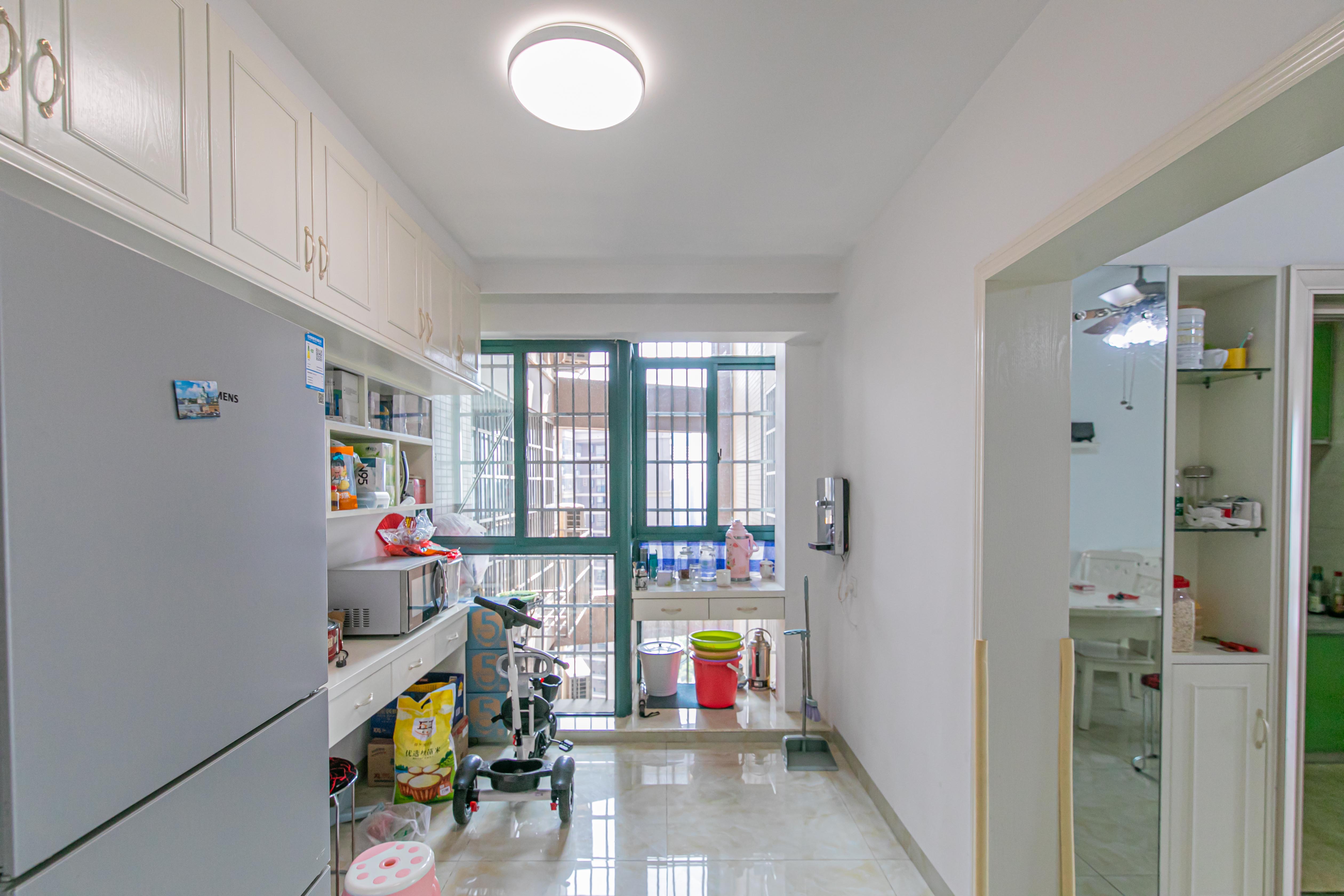 筑梦佳园 3室2厅1卫 73.8万 筑梦佳园 3室2厅1卫 73.8万阳台