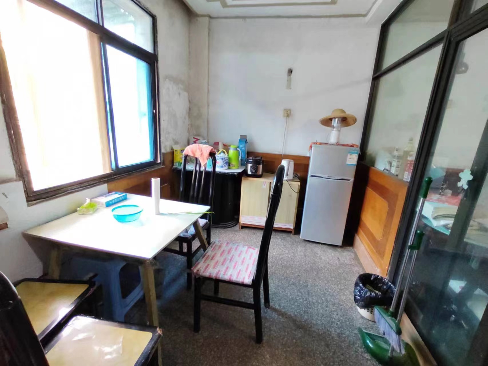 港口街散盘 3室2厅1卫 49.8万 港口街散盘 3室2厅1卫 49.8万室内图