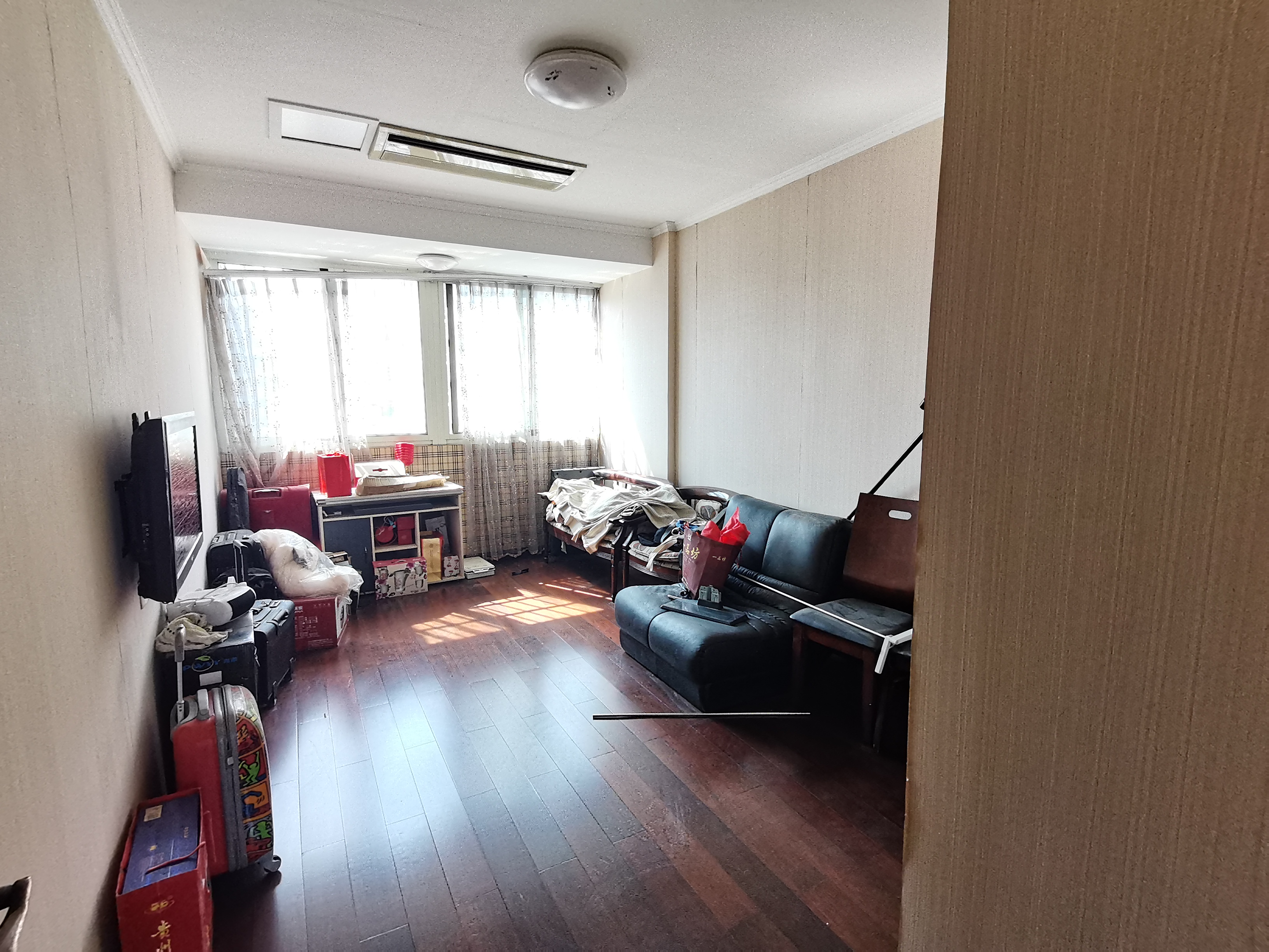 天鹅花园 6室3厅3卫 60.0万 天鹅花园 6室3厅3卫 60.0万室内图