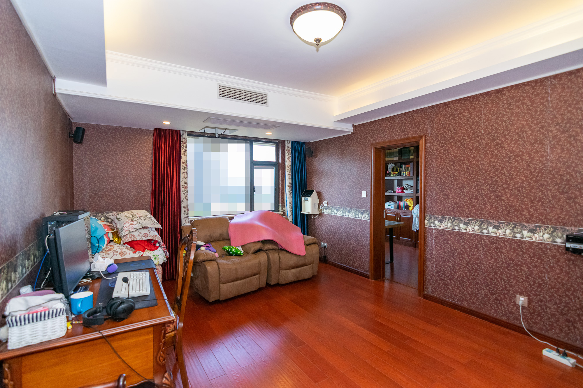 金湘苑(星澜之悦)  5室0厅0卫    300.0万 金湘苑(星澜之悦)  5室0厅0卫    300.0万卧室