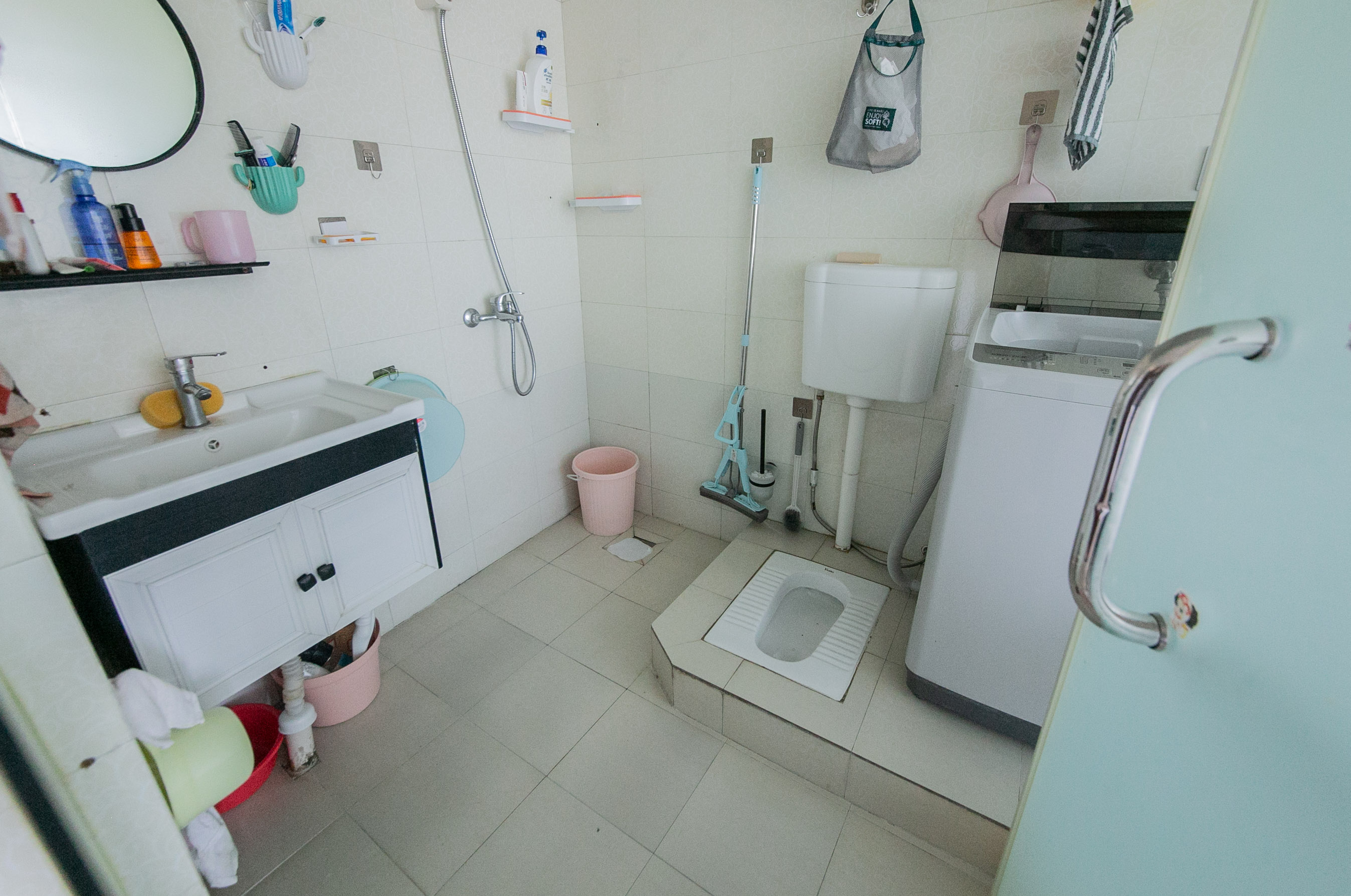 天健芙蓉盛世一期  1室1厅1卫    25.8万 天健芙蓉盛世一期  1室1厅1卫    25.8万卫生间