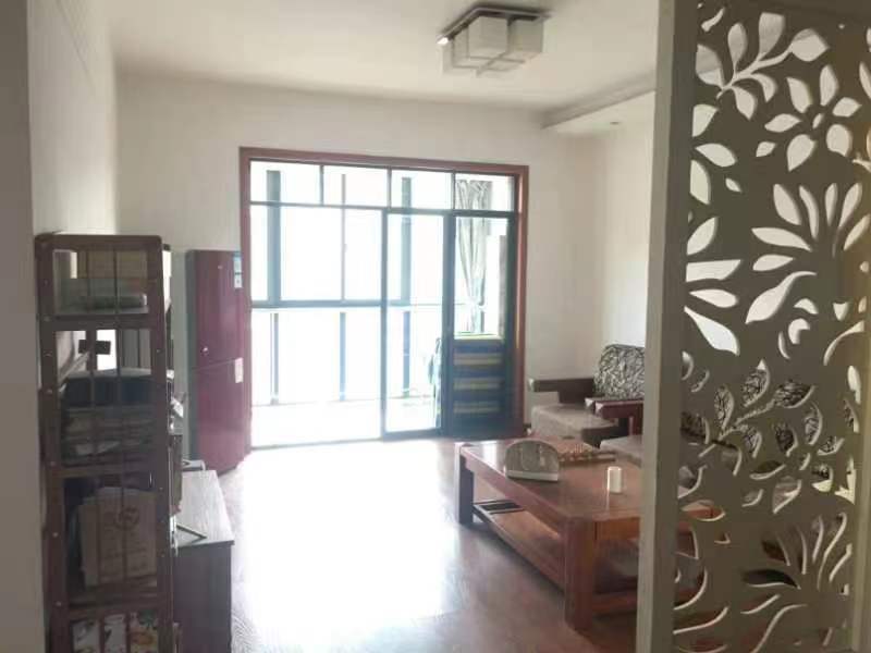 名仕华府  2室2厅1卫   2000.00元/月室内图1