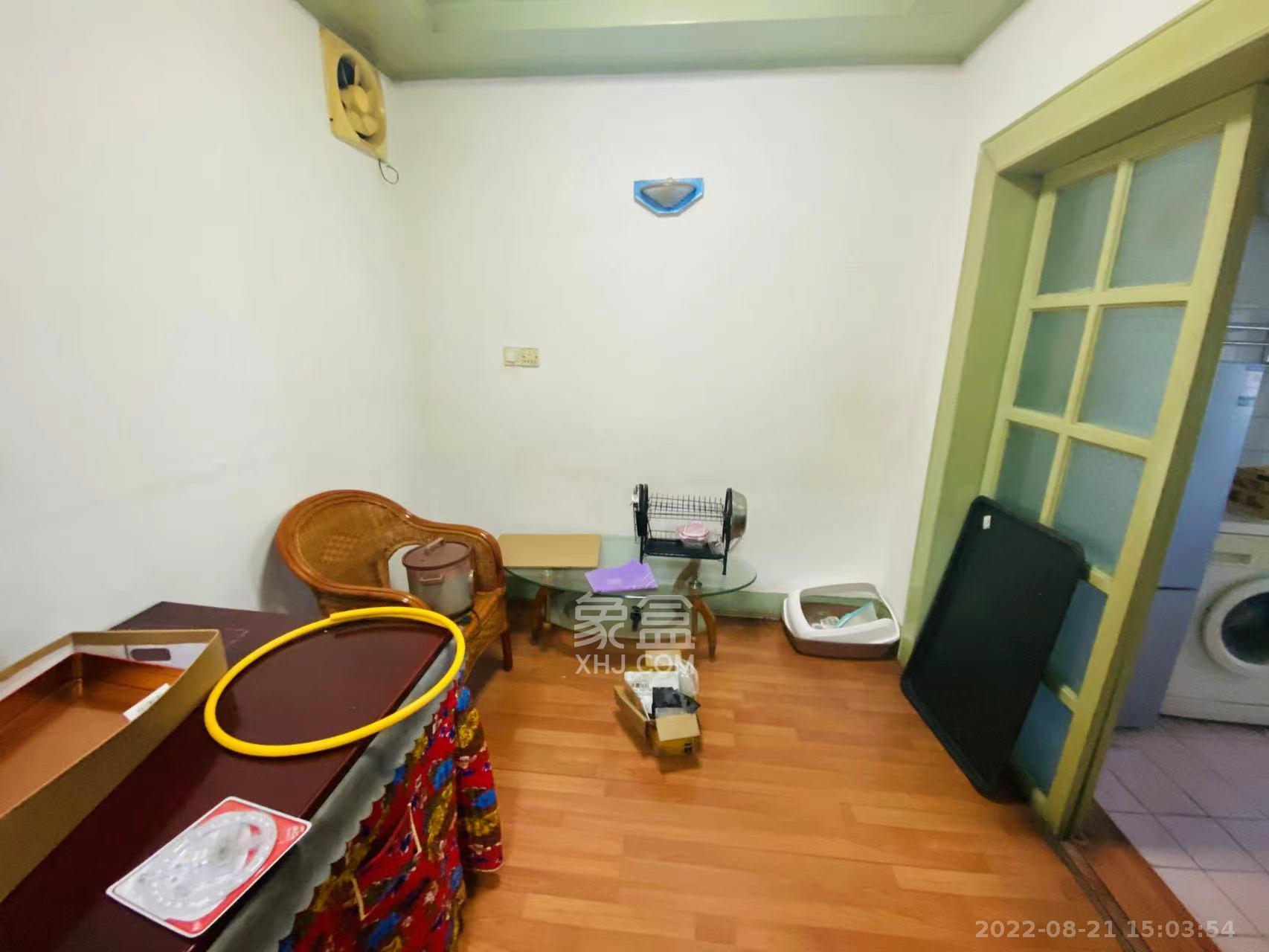 青山祠社区 2室2厅1卫 1600.0元/月 青山祠社区 2室2厅1卫 1600.0元/月室内图