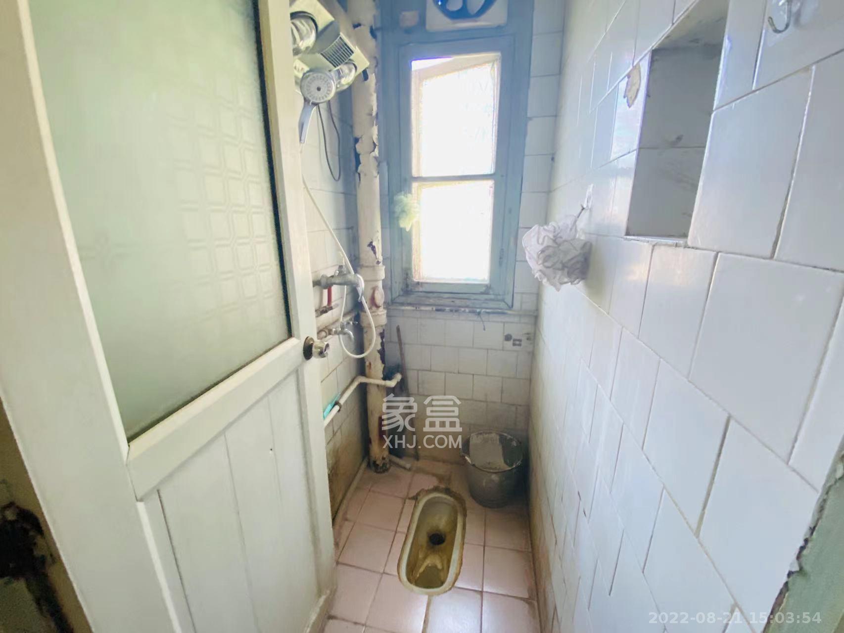 青山祠社区 2室2厅1卫 1600.0元/月 青山祠社区 2室2厅1卫 1600.0元/月室内图