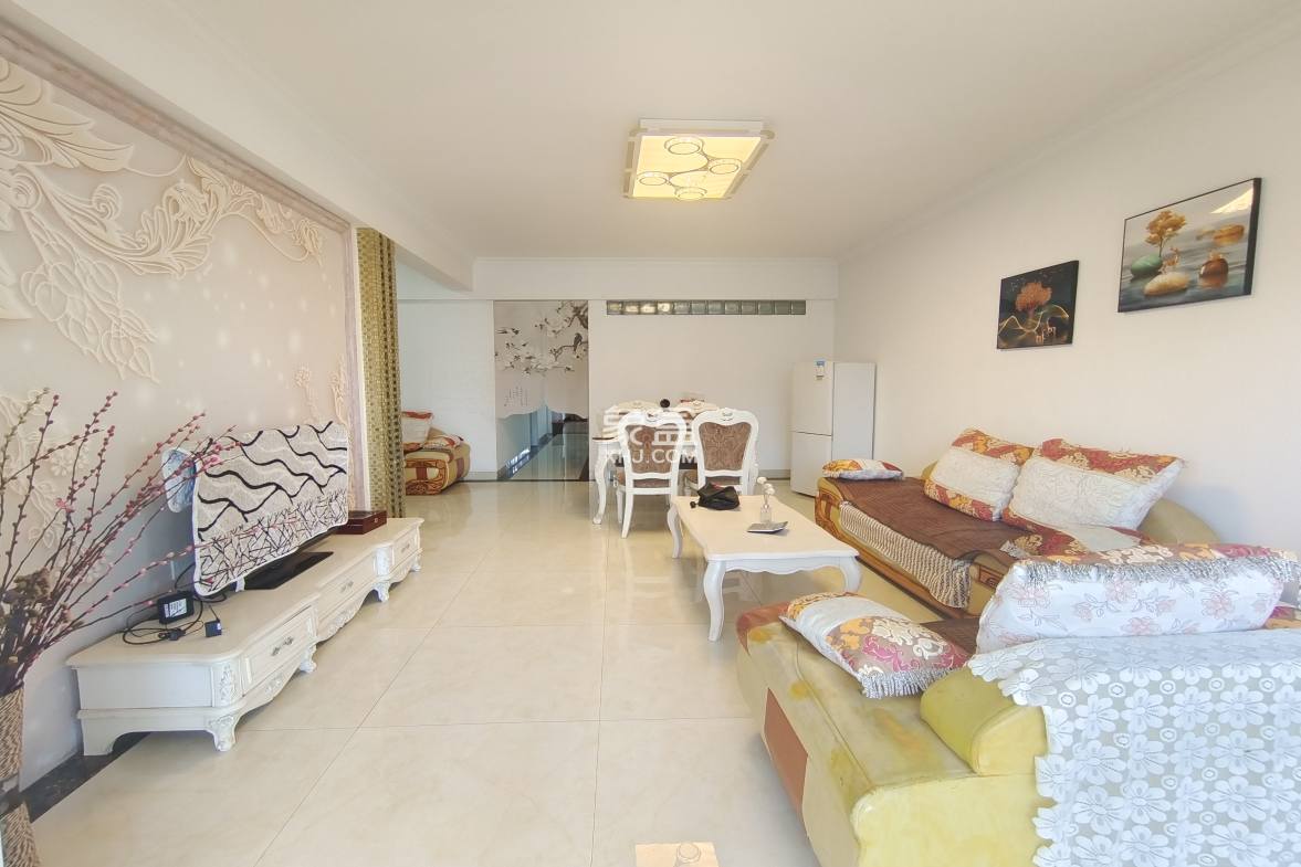 文化园三期  3室2厅2卫    92.8万 文化园三期  3室2厅2卫    92.8万室内图