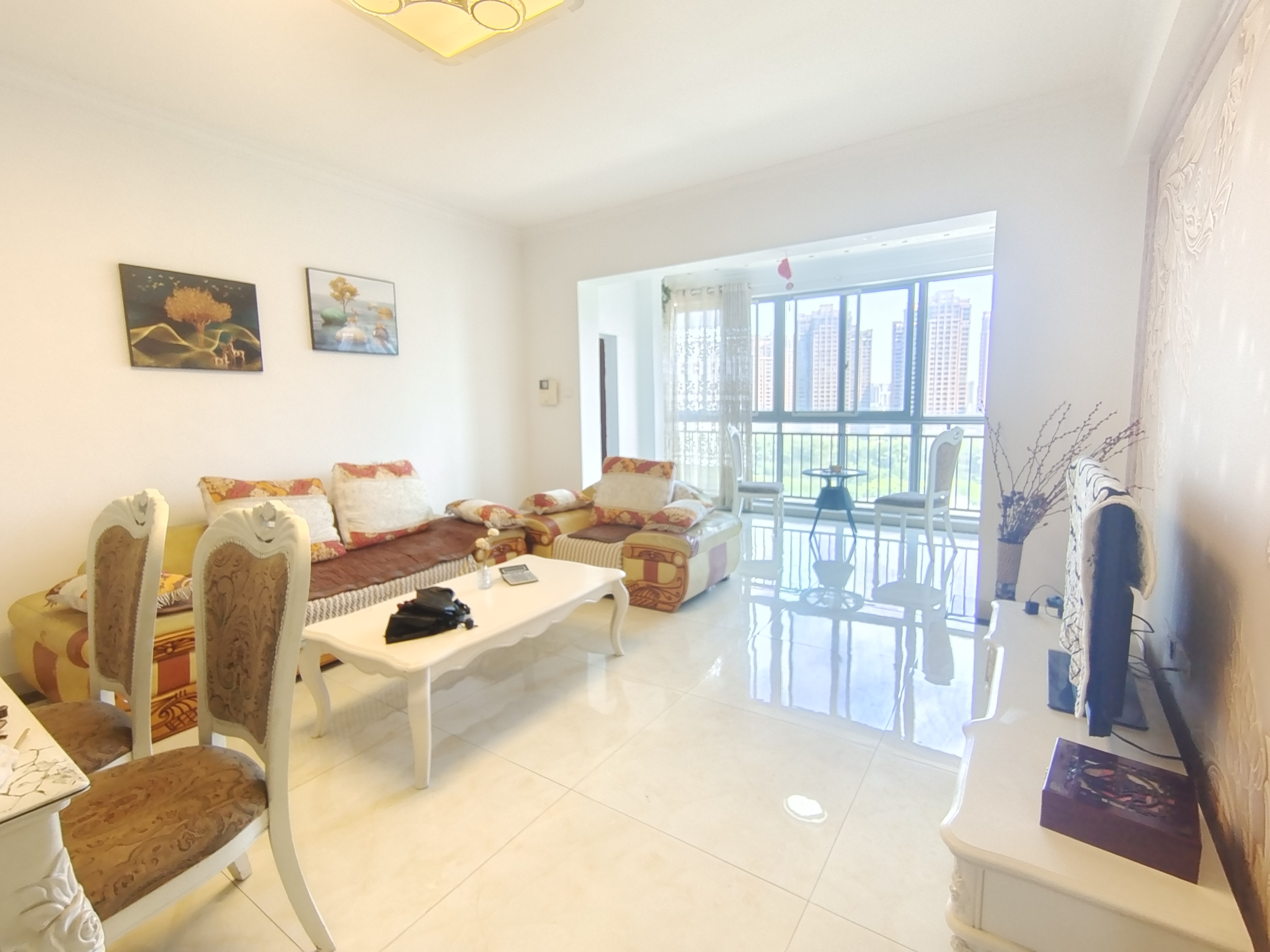 文化园三期  3室2厅2卫    92.8万 文化园三期  3室2厅2卫    92.8万室内图