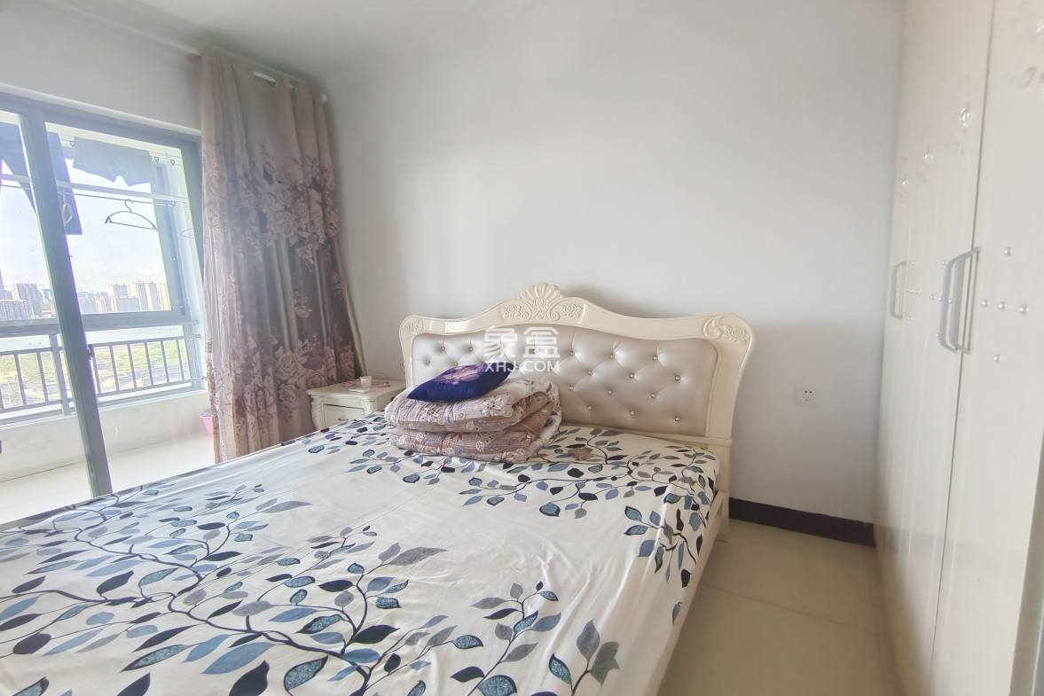 文化园三期  3室2厅2卫    92.8万 文化园三期  3室2厅2卫    92.8万室内图