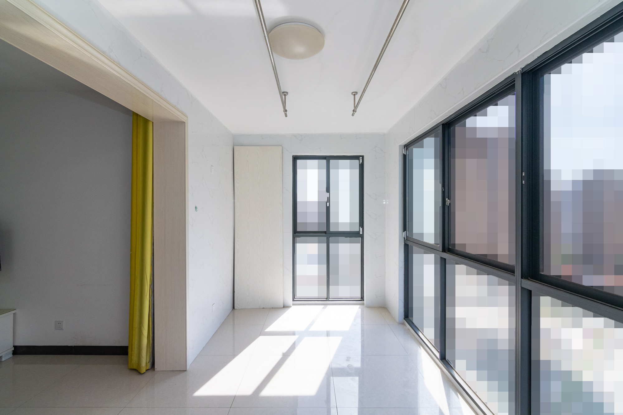 明发国际城 2室2厅1卫 70.6万 明发国际城 2室2厅1卫 70.6万阳台