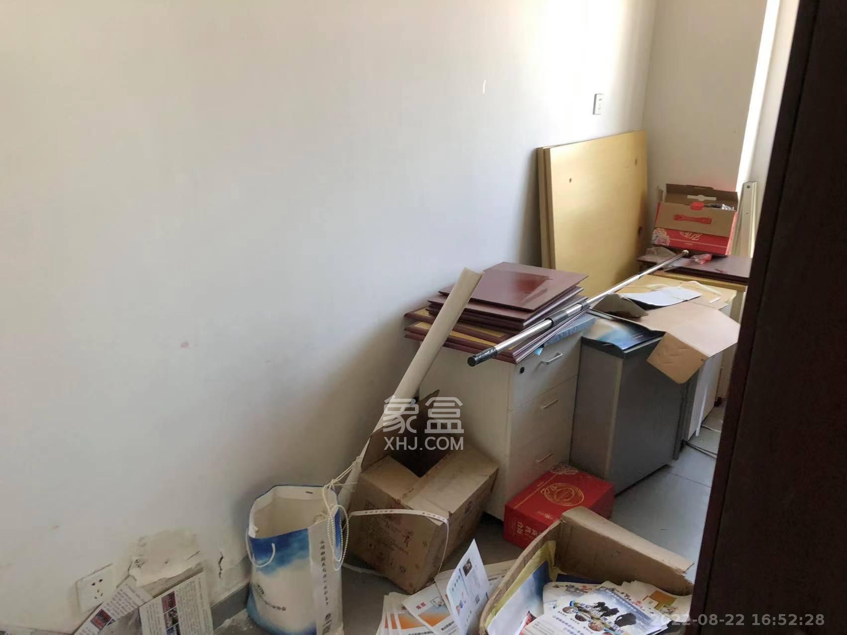 华菱新城地标  5室2厅1卫   10000.00元/月室内图
