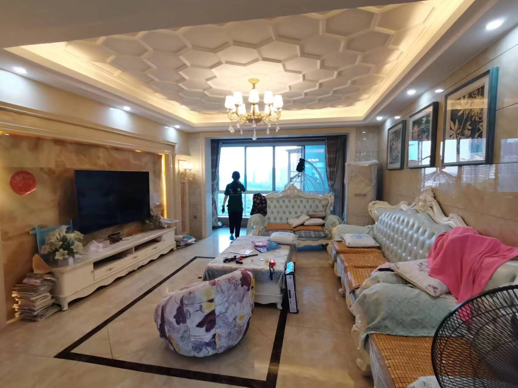 金碧花园 4室2厅2卫 140.0万 金碧花园 4室2厅2卫 140.0万室内图