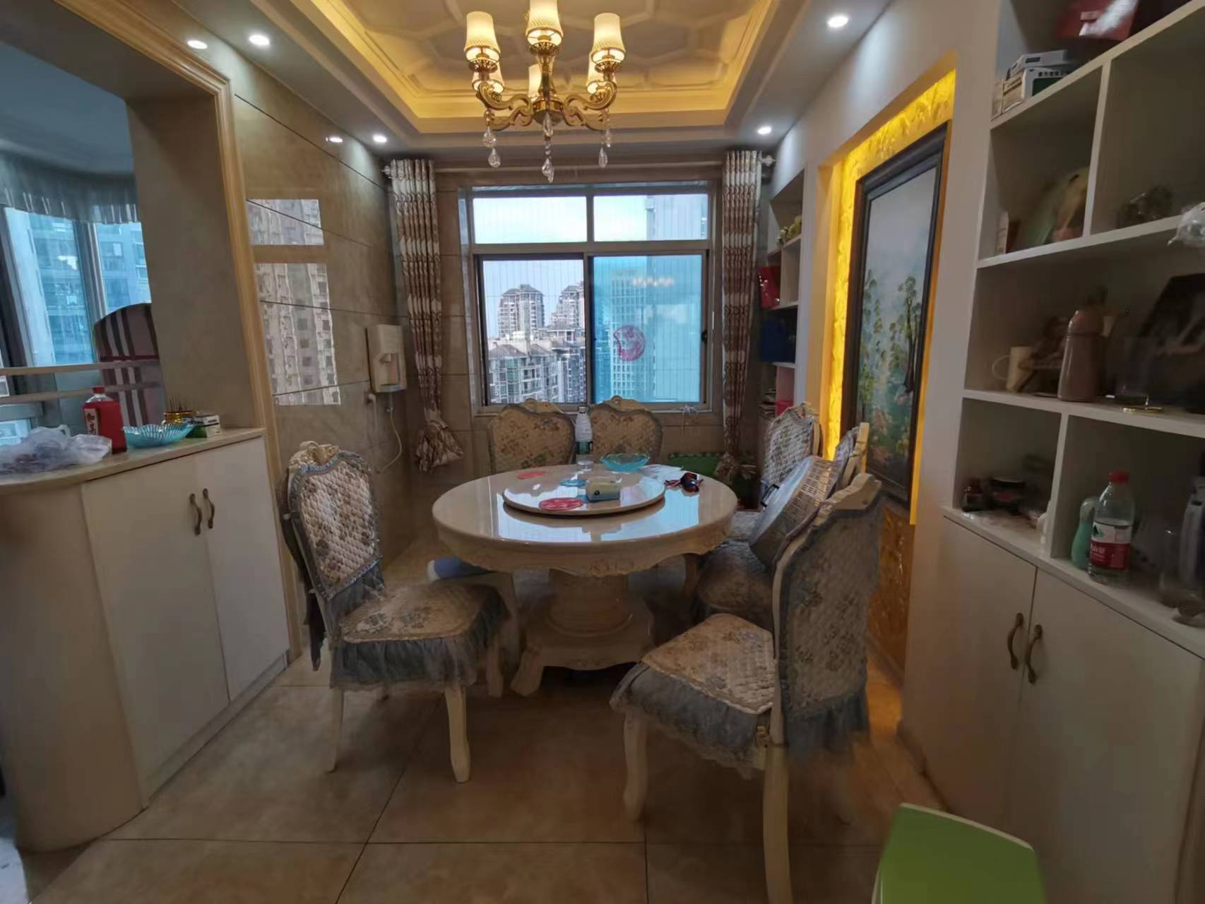 金碧花园 4室2厅2卫 140.0万 金碧花园 4室2厅2卫 140.0万室内图