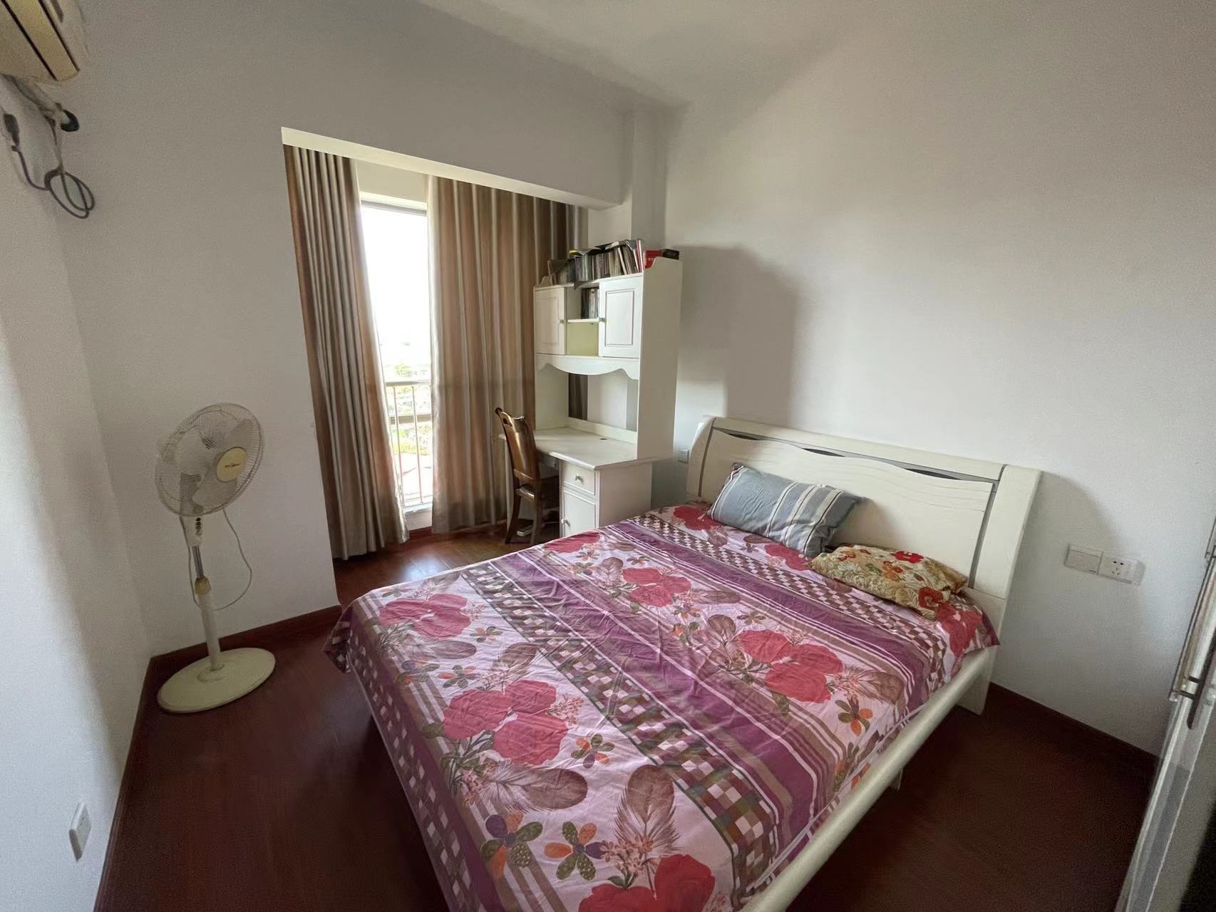 凯旋名门人民中路1006号 4室2厅2卫 106.0万 凯旋名门人民中路1006号 4室2厅2卫 106.0万室内图