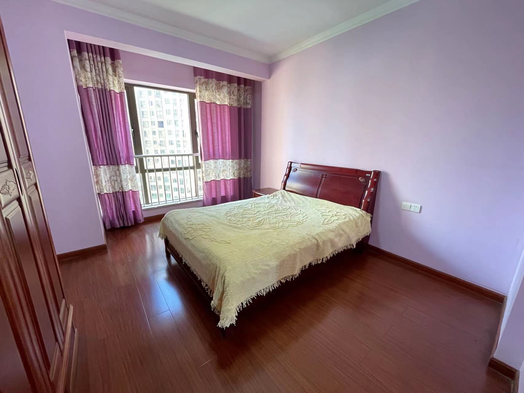 凯旋名门人民中路1006号 4室2厅2卫 106.0万 凯旋名门人民中路1006号 4室2厅2卫 106.0万室内图