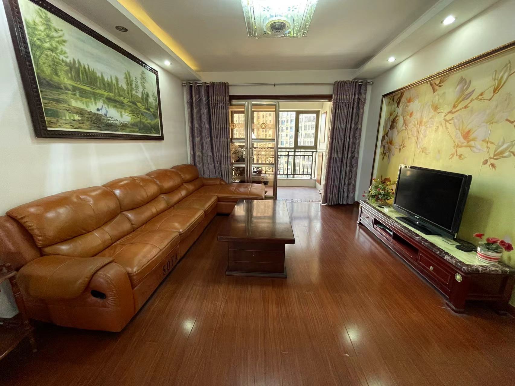 凯旋名门人民中路1006号 4室2厅2卫 106.0万 凯旋名门人民中路1006号 4室2厅2卫 106.0万室内图