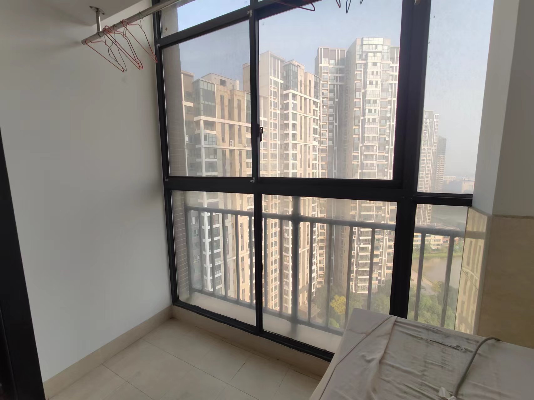 美的城一期 3室2厅2卫 90.00万 美的城一期 3室2厅2卫 90.00万室内图