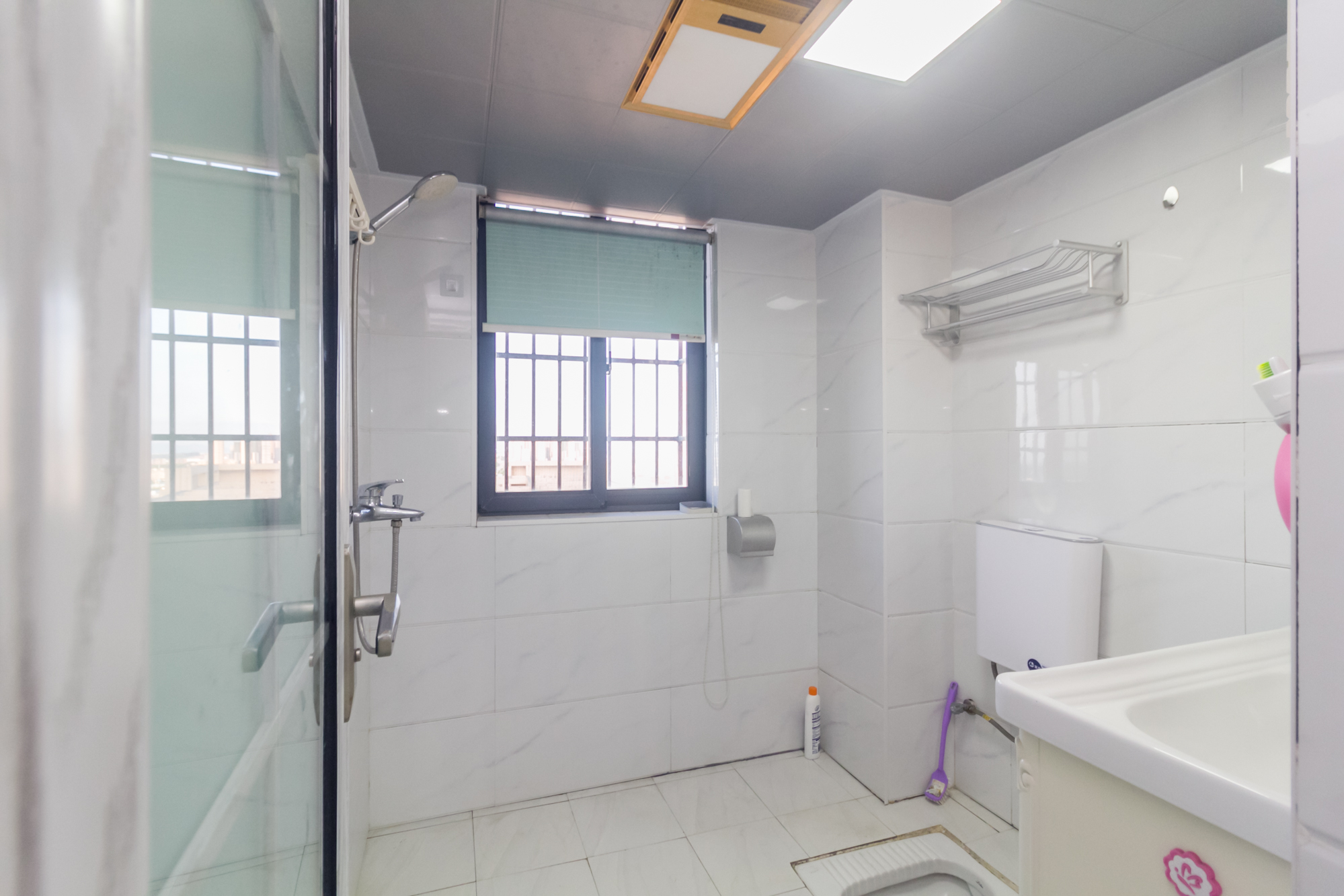 湘楚华庭 2室2厅1卫 55.0万 湘楚华庭 2室2厅1卫 55.0万卫生间