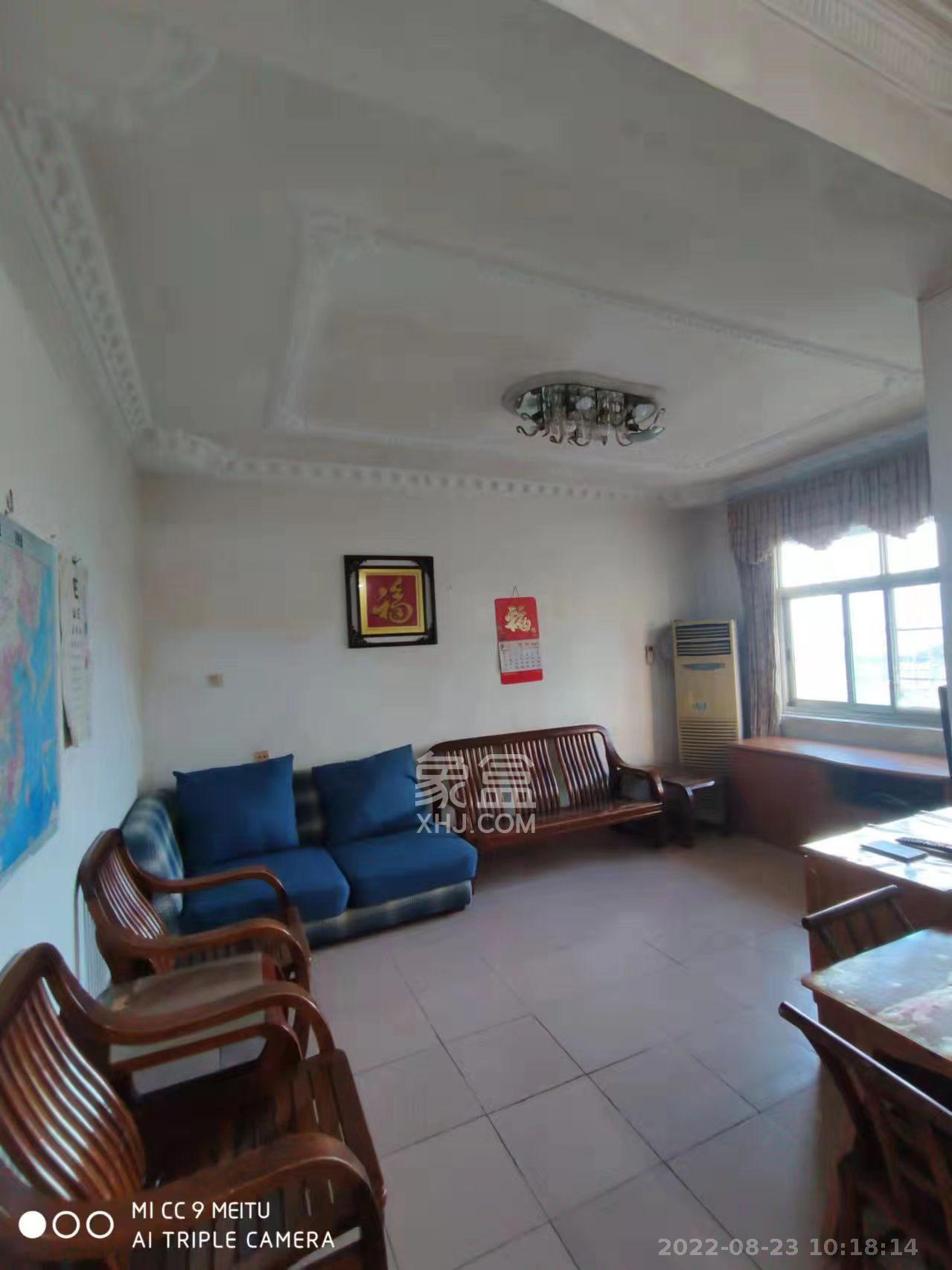 铝厂宿舍  2室2厅1卫    1400.0元/月 铝厂宿舍  2室2厅1卫    1400.0元/月室内图