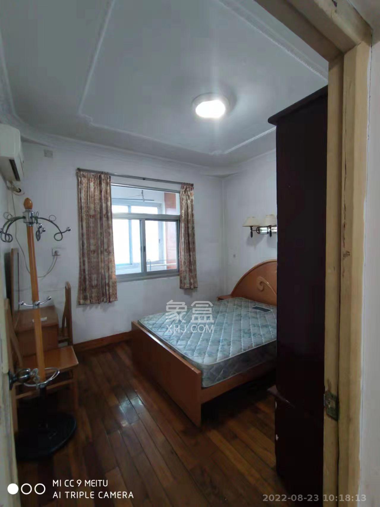 铝厂宿舍  2室2厅1卫    1400.0元/月 铝厂宿舍  2室2厅1卫    1400.0元/月室内图