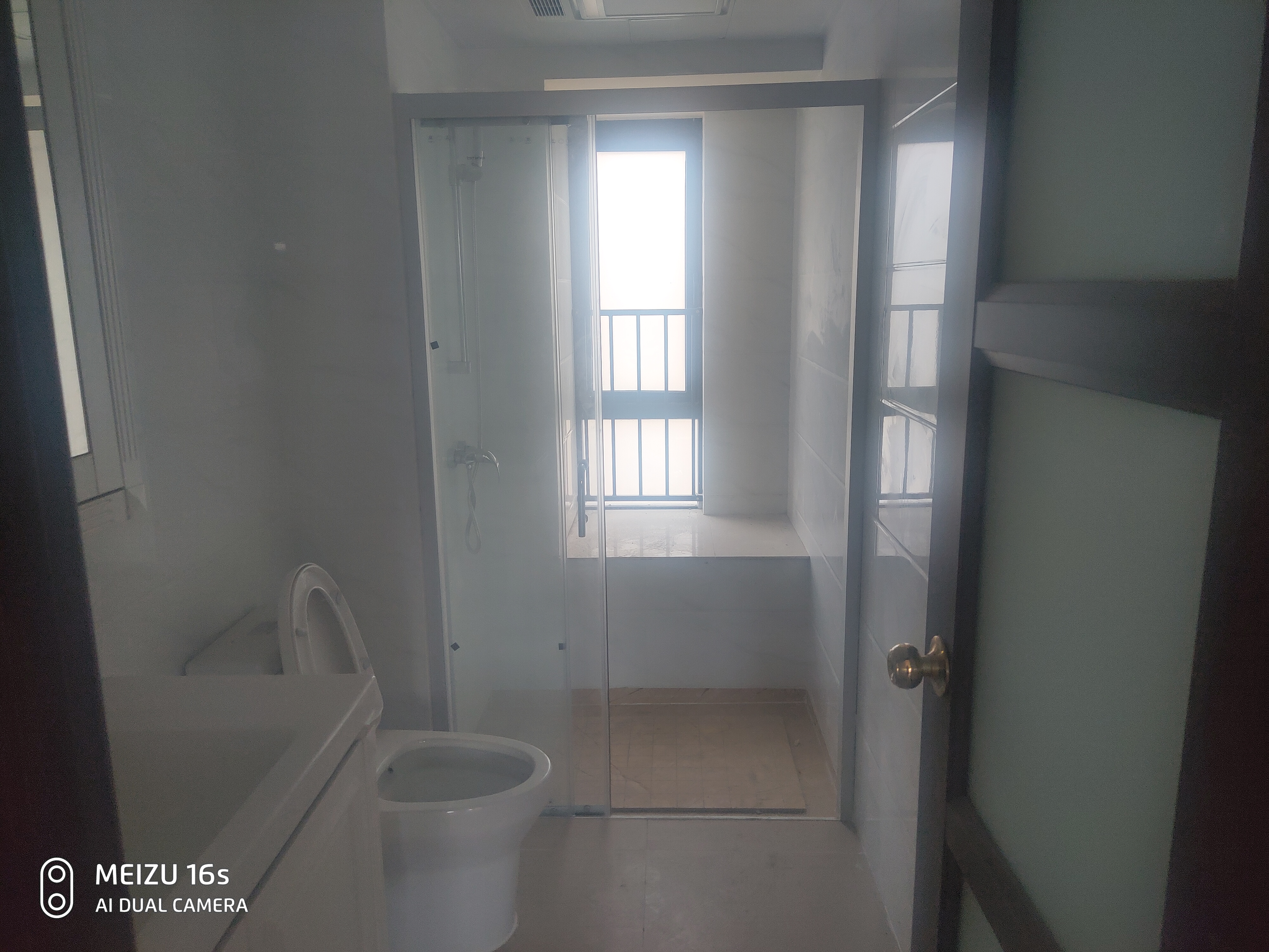 碧桂园娄星府 4室2厅2卫 2000.00元/月 碧桂园娄星府 4室2厅2卫 2000.00元/月室内图