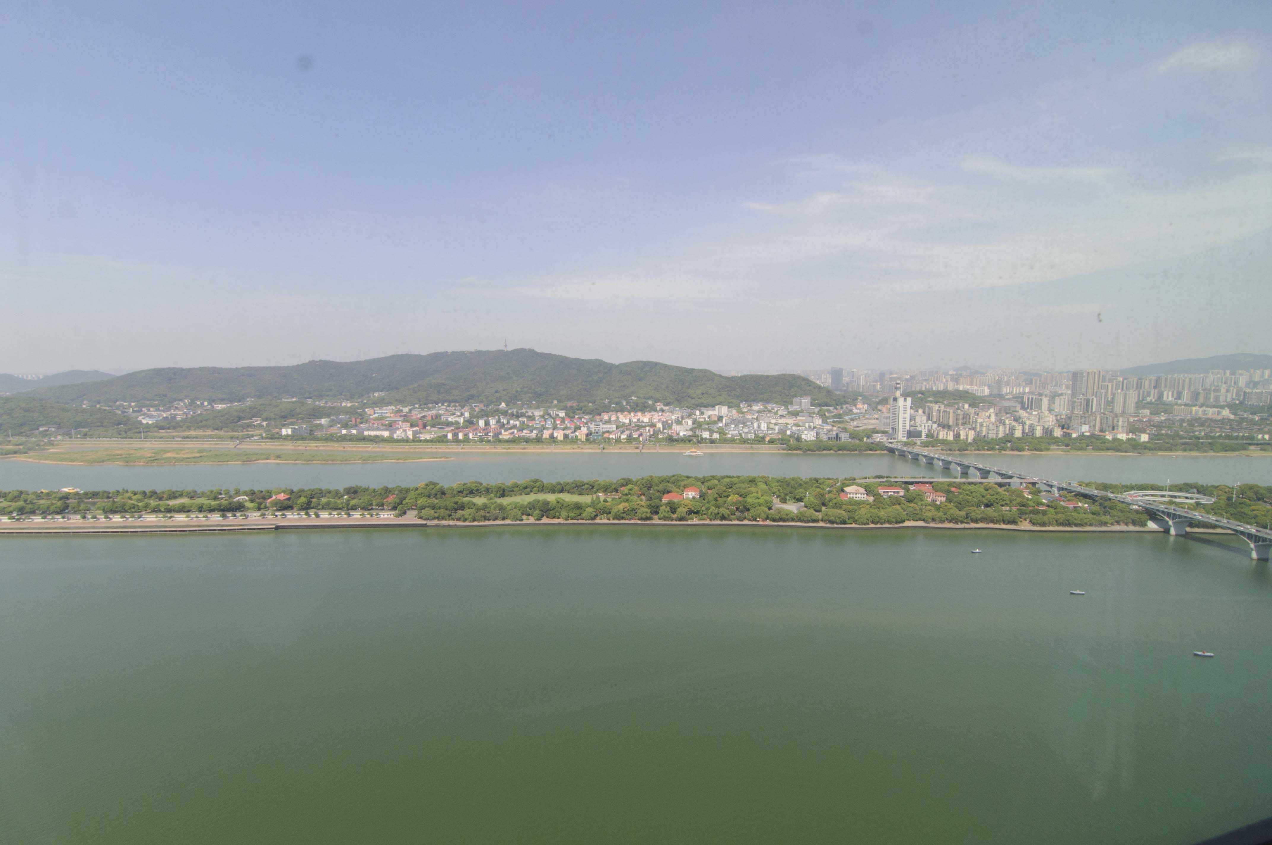 华远隆玺  3室2厅3卫    720.0万其他