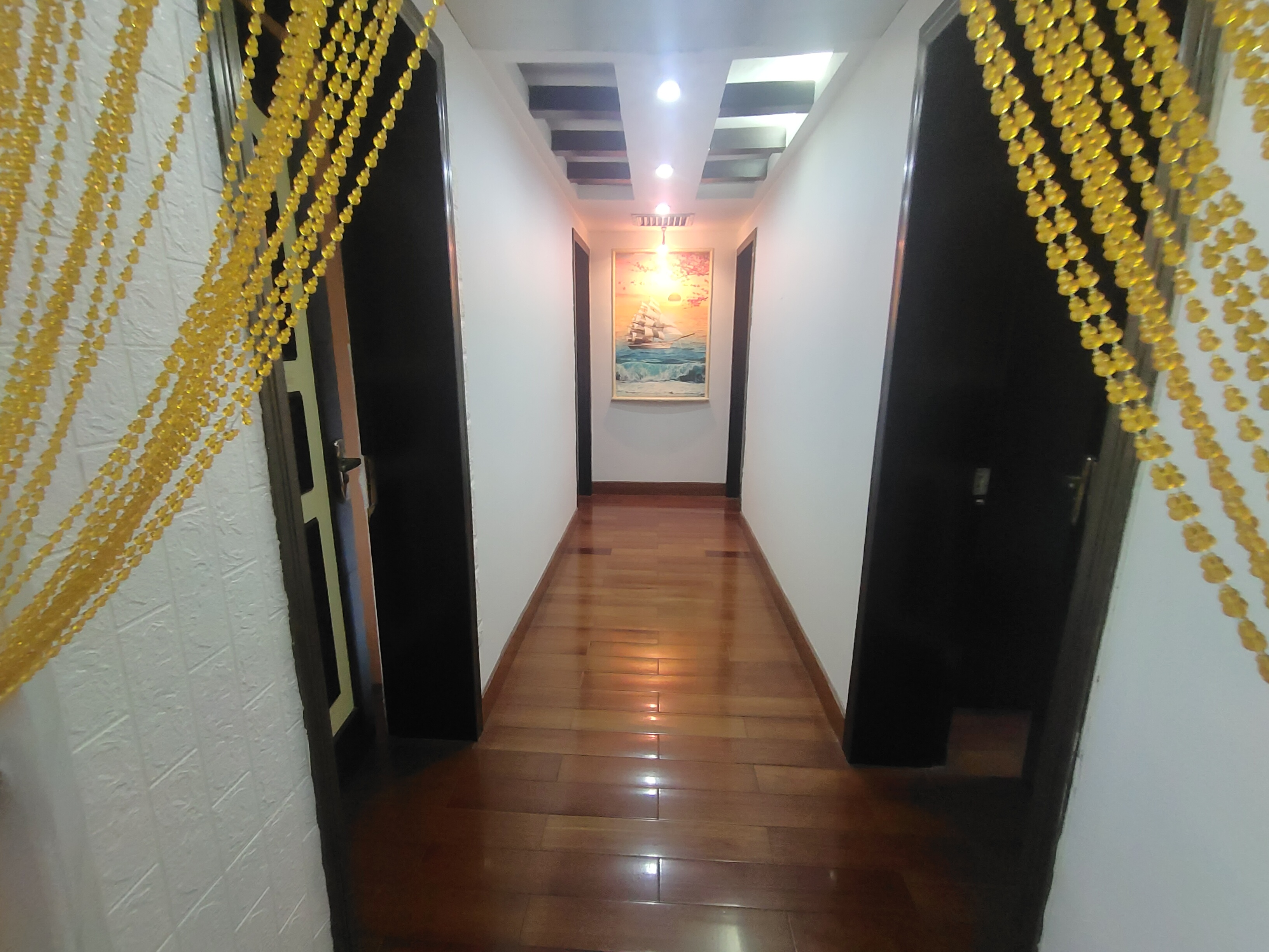 白鹤园 5室2厅2卫 110.0万 白鹤园 5室2厅2卫 110.0万室内图