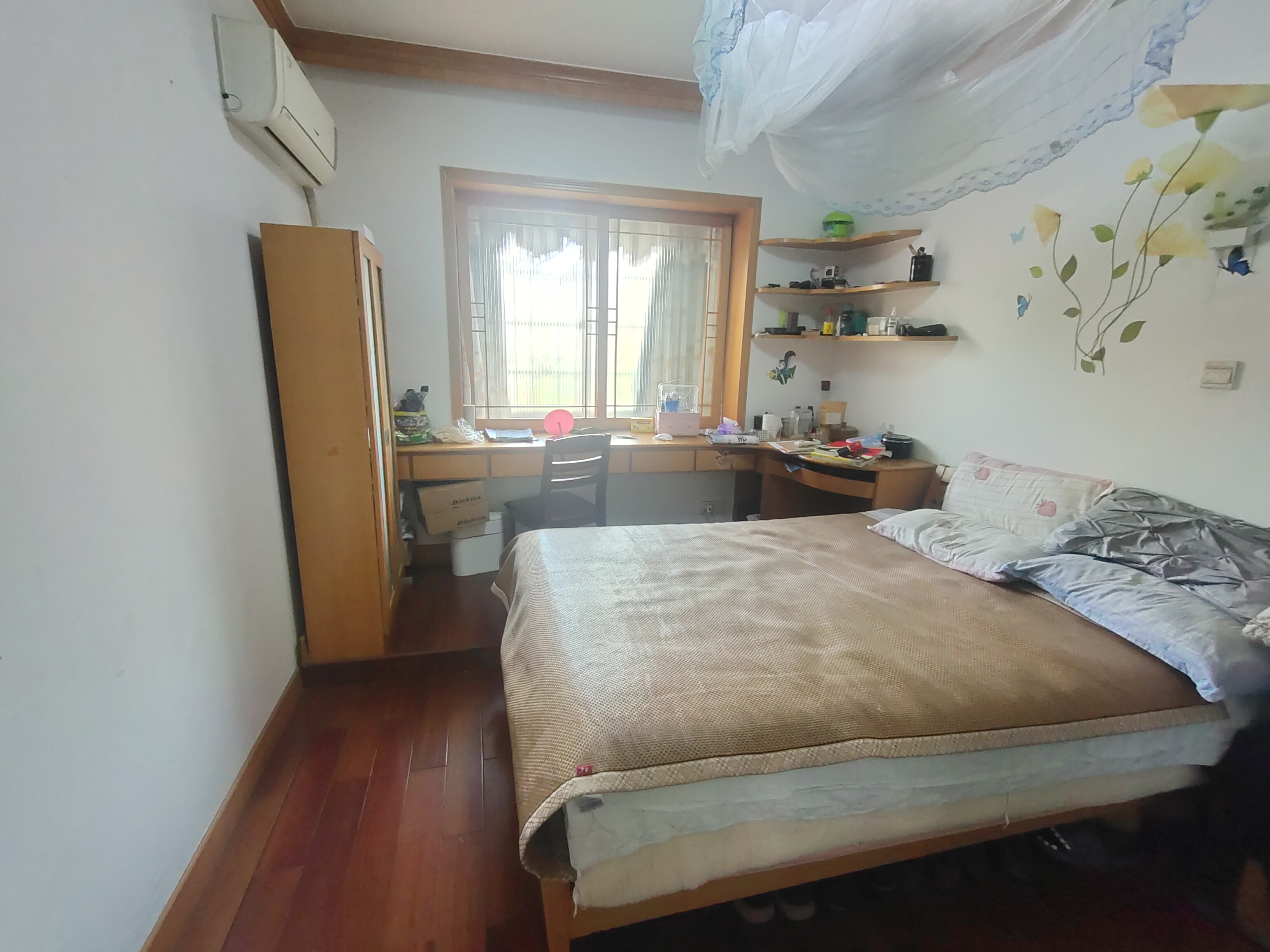 白鹤园 5室2厅2卫 110.0万 白鹤园 5室2厅2卫 110.0万室内图