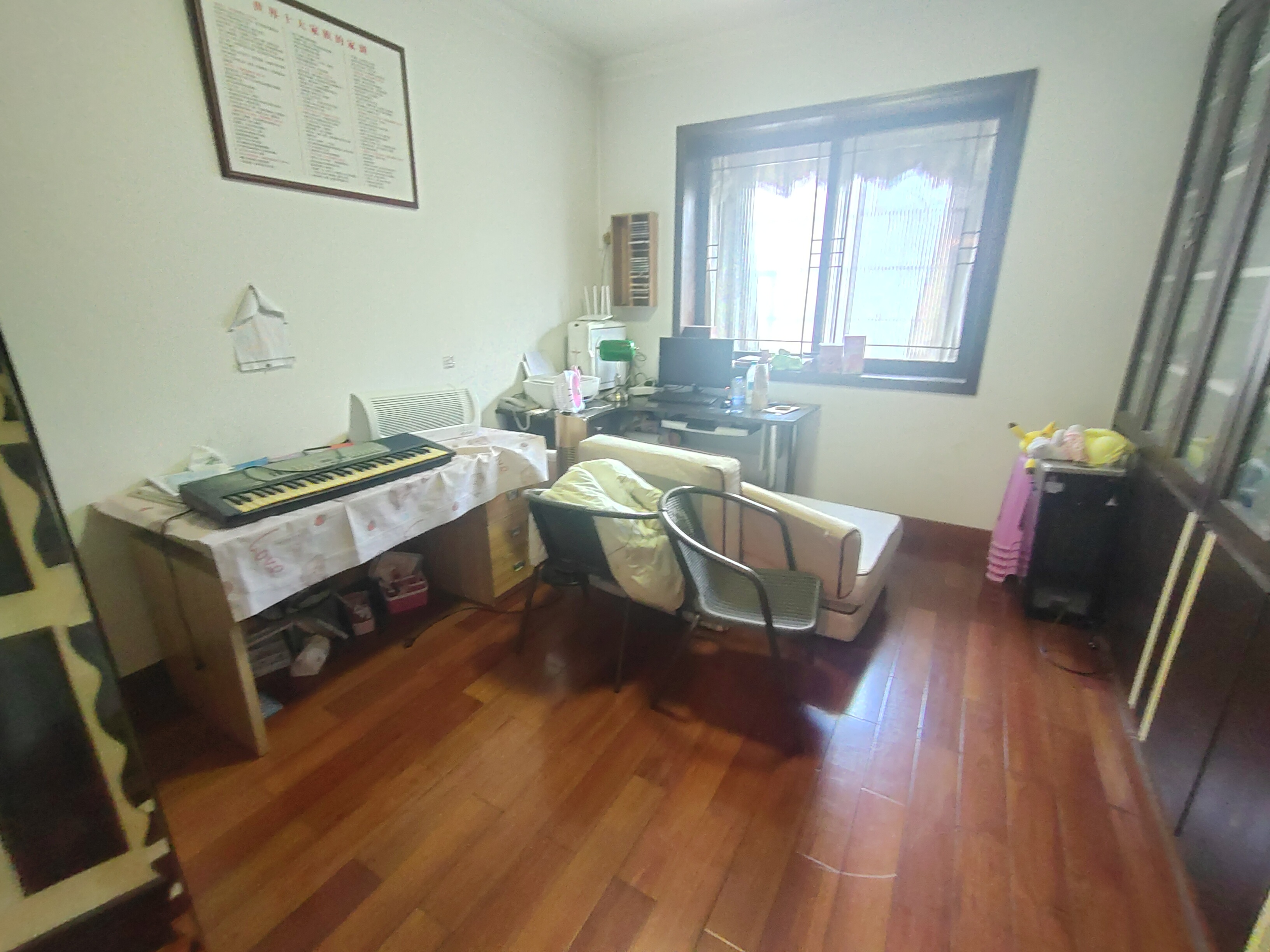 白鹤园 5室2厅2卫 110.0万 白鹤园 5室2厅2卫 110.0万室内图