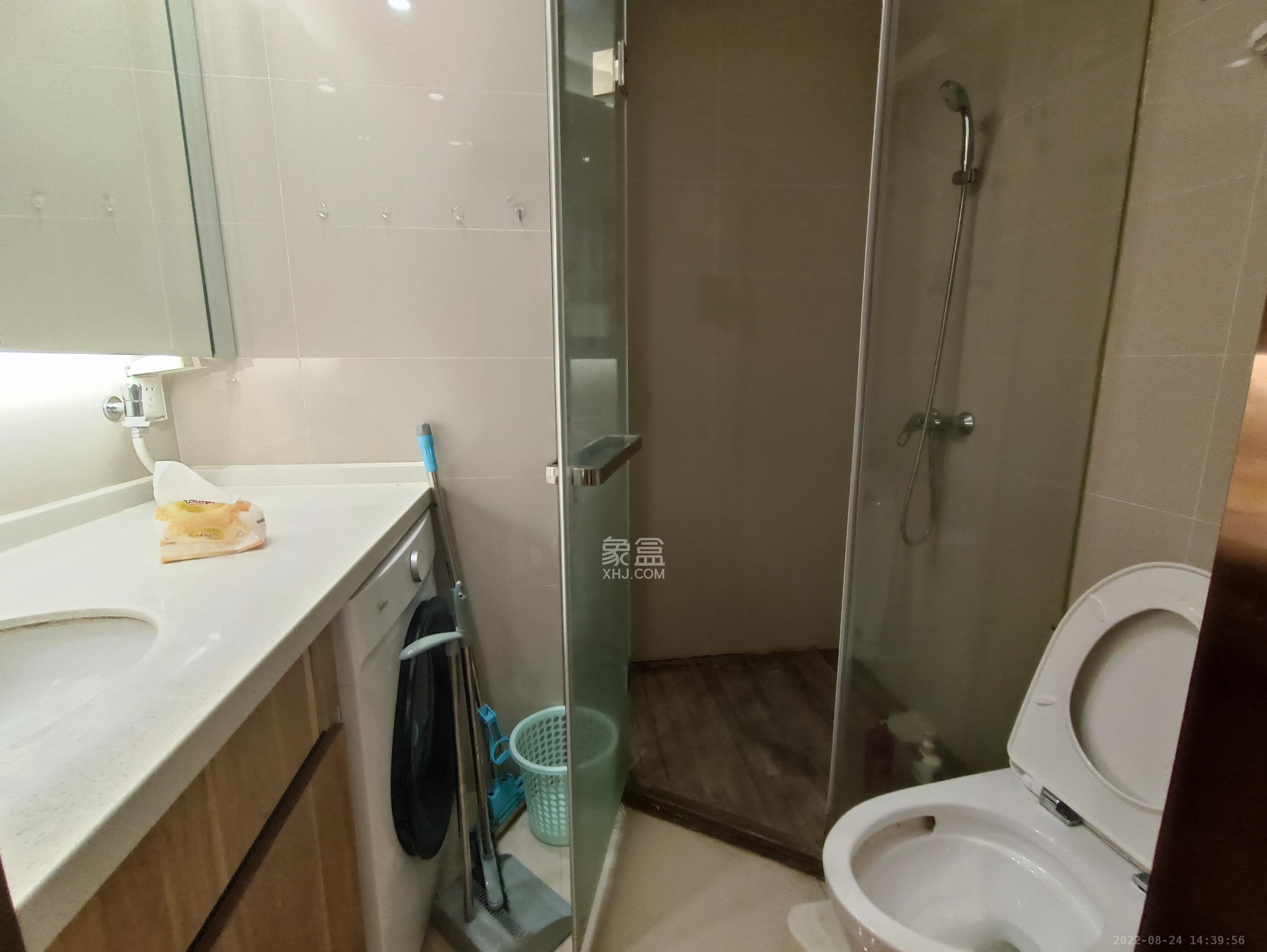 远洋外滩壹号  1室1厅1卫    2300.0元/月室内图