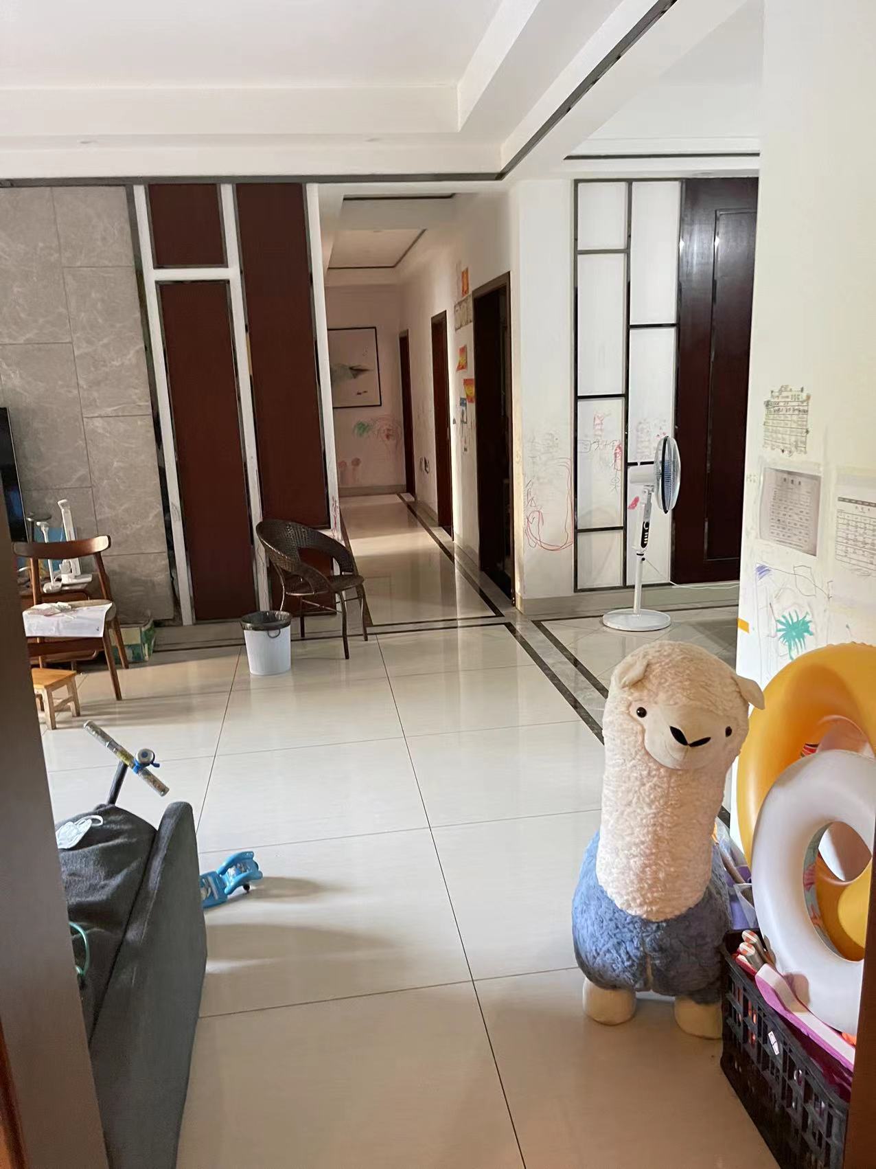 经世龙城 4室2厅2卫 130.0万 经世龙城 4室2厅2卫 130.0万室内图