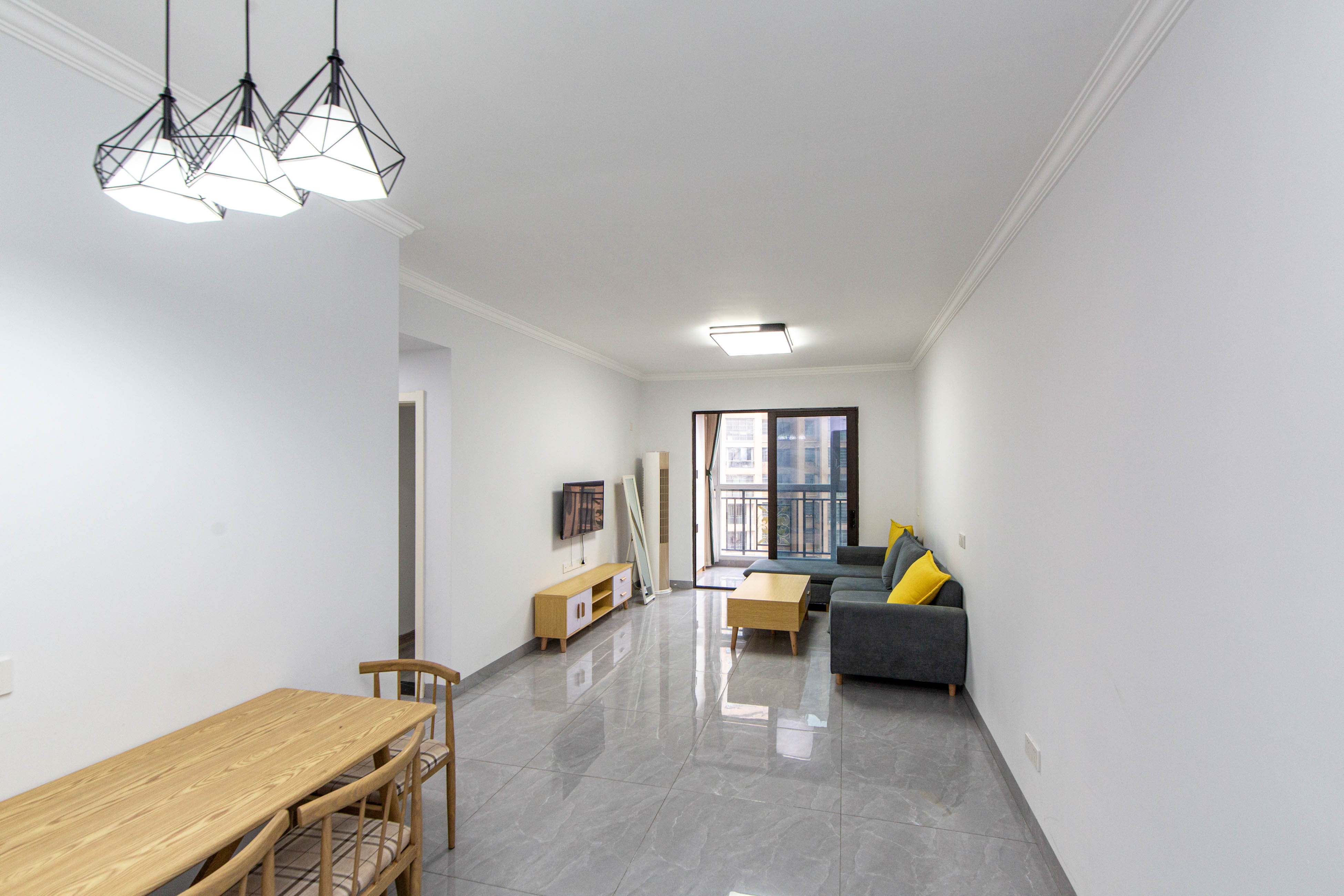 南城印象  3室2厅1卫    101.8万客厅