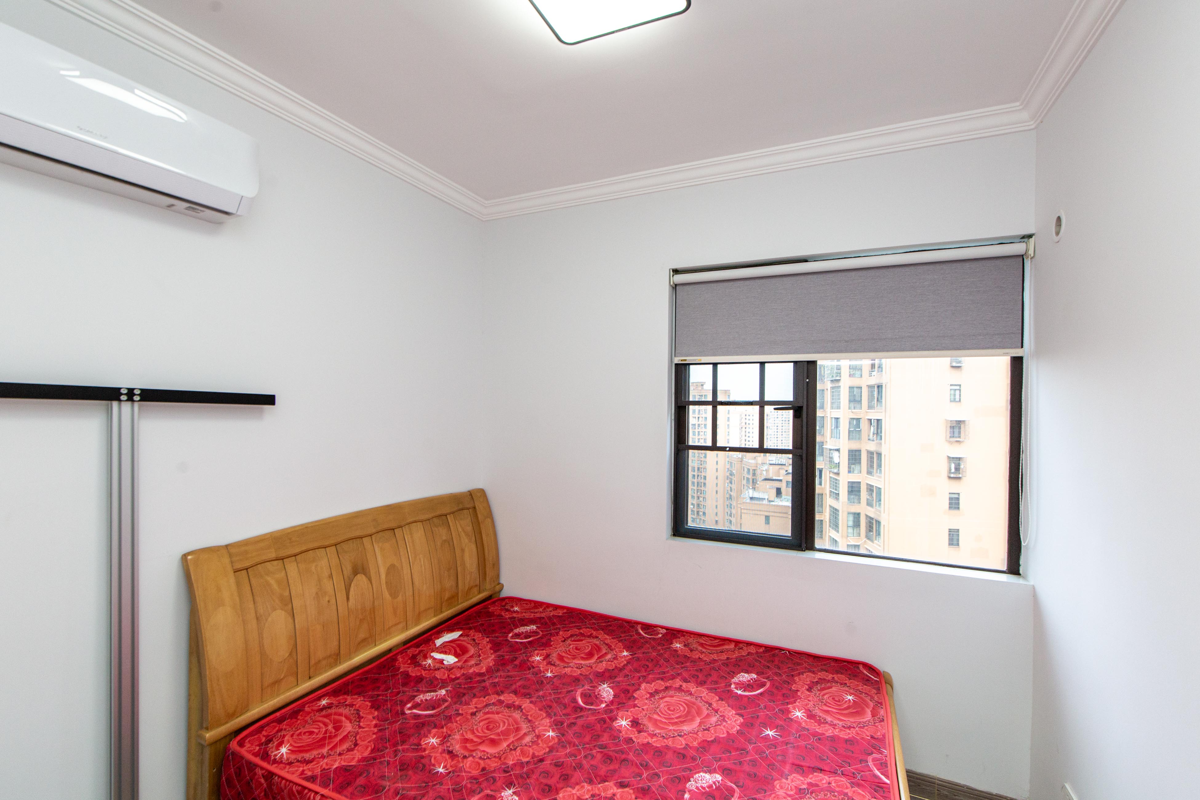 南城印象  3室2厅1卫    101.8万卧室