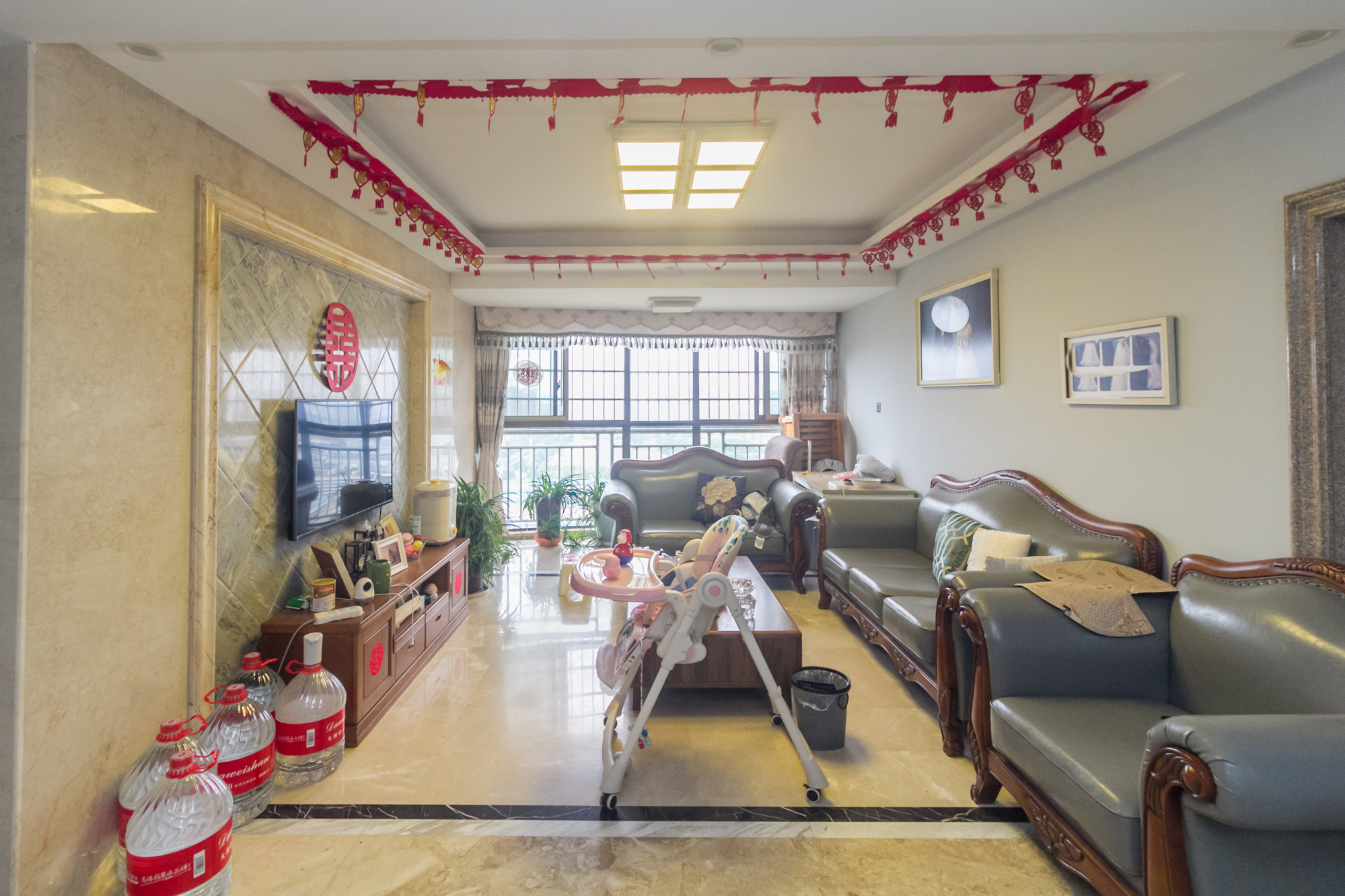 东门尚苑 3室2厅1卫 84.6万 东门尚苑 3室2厅1卫 84.6万客厅