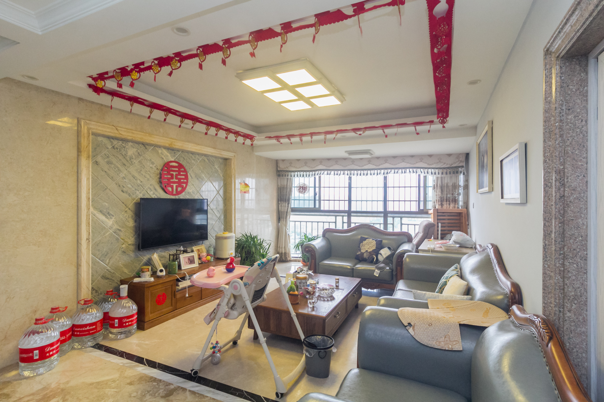 东门尚苑 3室2厅1卫 84.6万 东门尚苑 3室2厅1卫 84.6万客厅