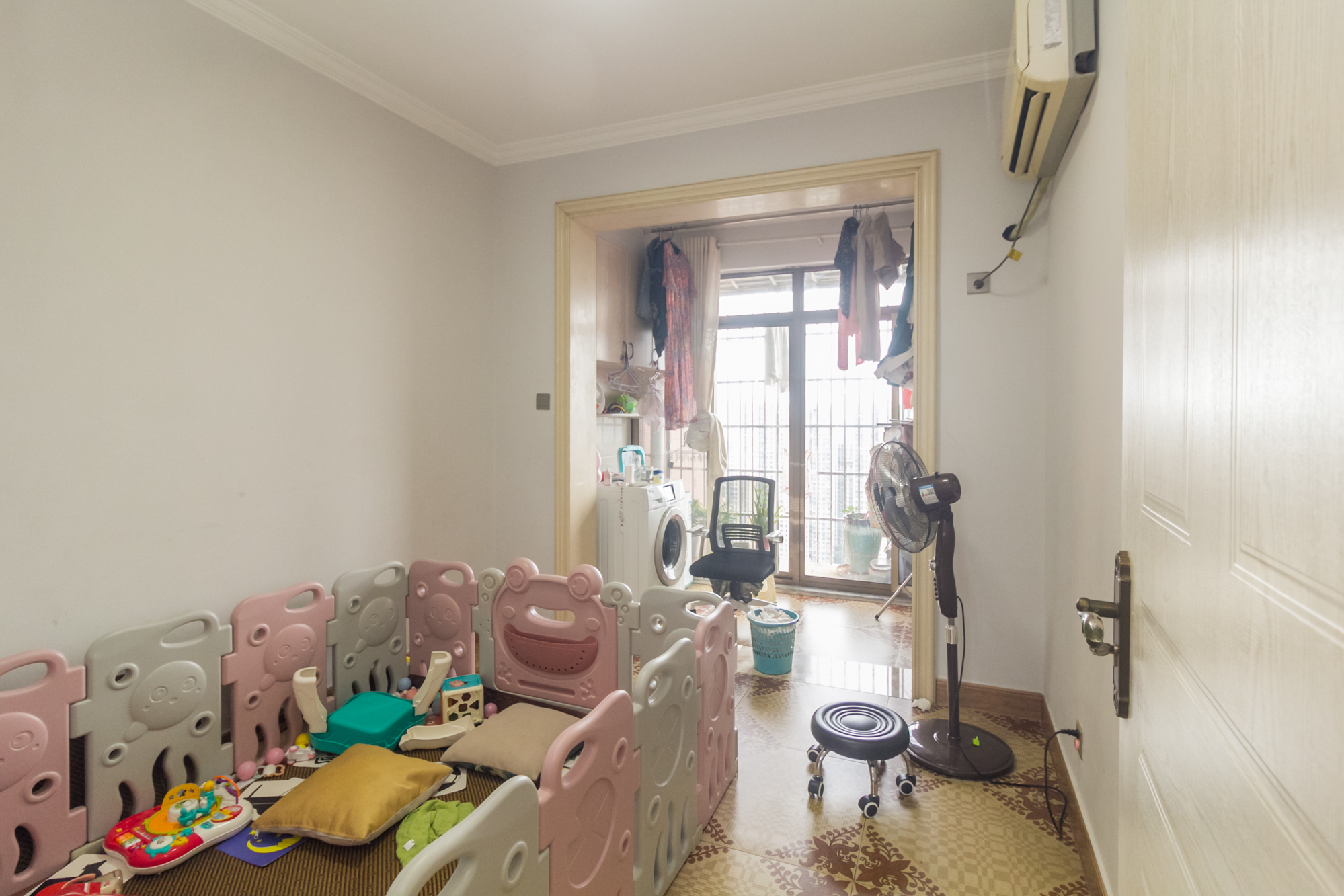 东门尚苑 3室2厅1卫 84.6万 东门尚苑 3室2厅1卫 84.6万卧室