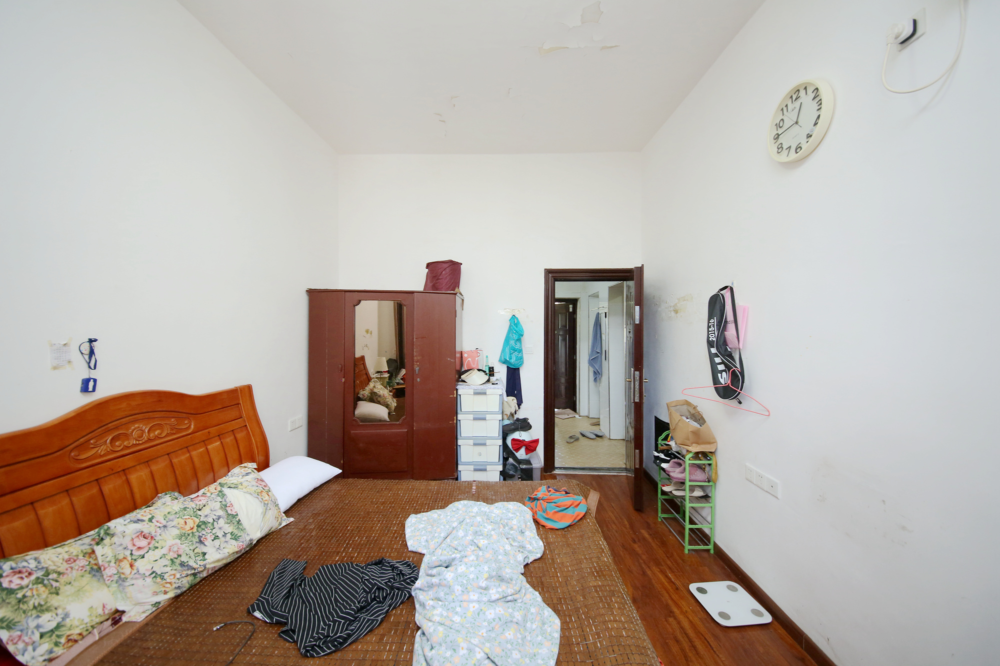 人民新村  2室1厅1卫    47.0万卧室