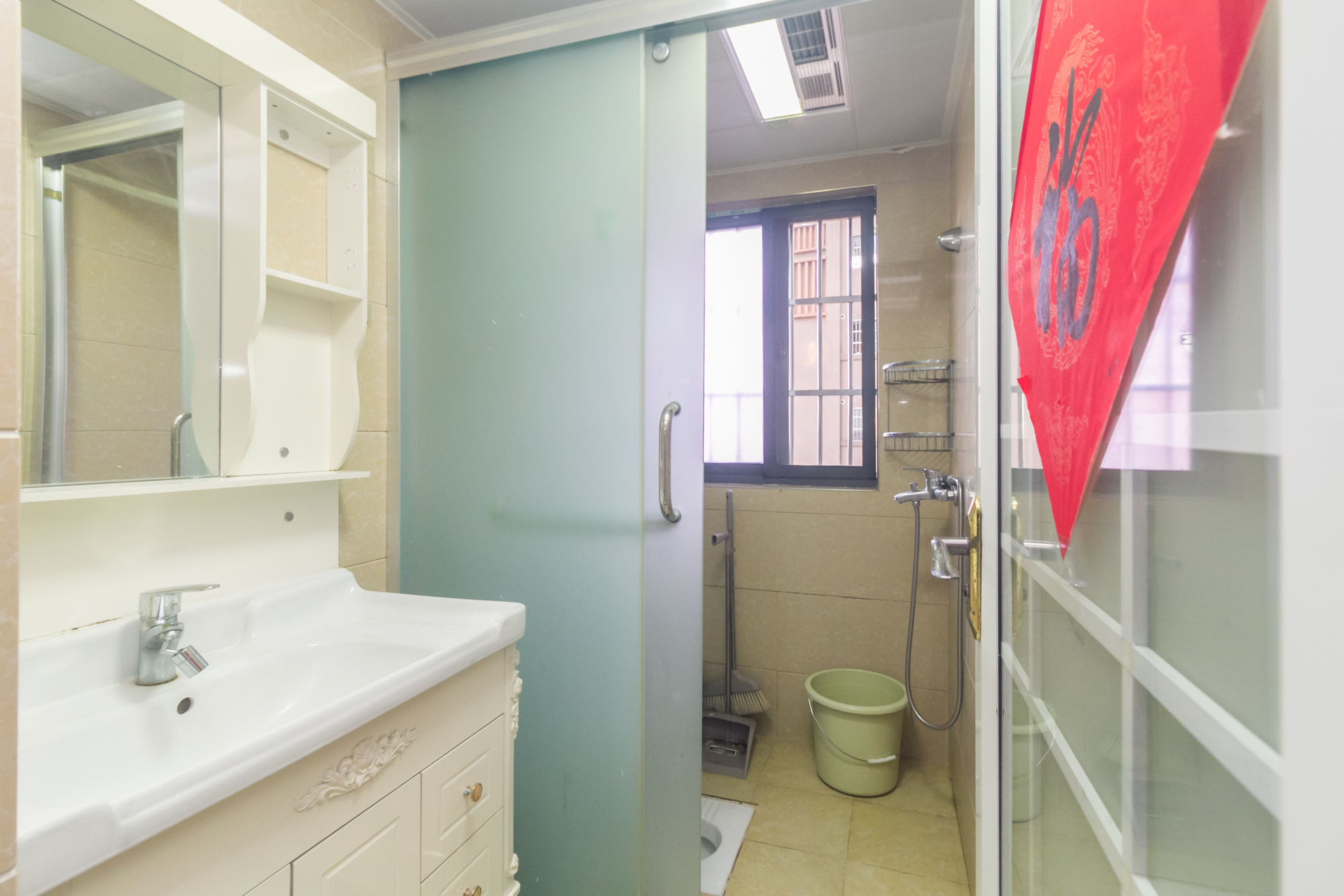 高林仕家  2室2厅1卫    56.0万卫生间