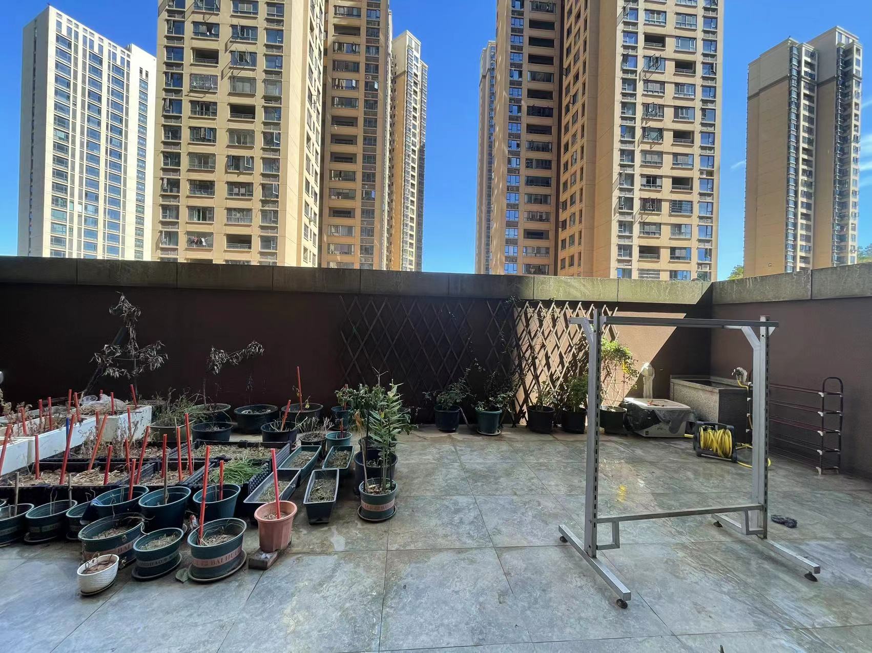 城市公园 3室2厅2卫 85.0万 城市公园 3室2厅2卫 85.0万室内图