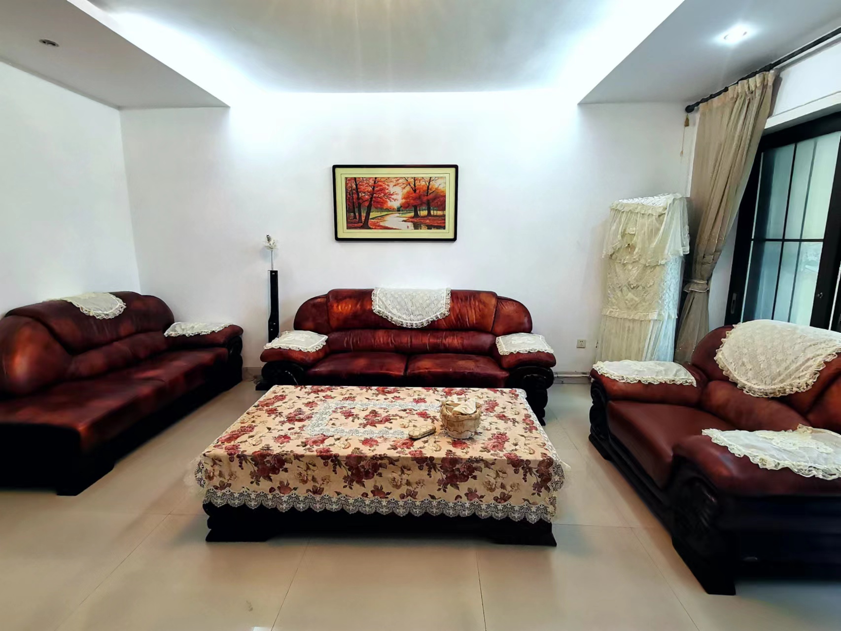 西子花园 4室2厅2卫 68.0万 西子花园 4室2厅2卫 68.0万室内图