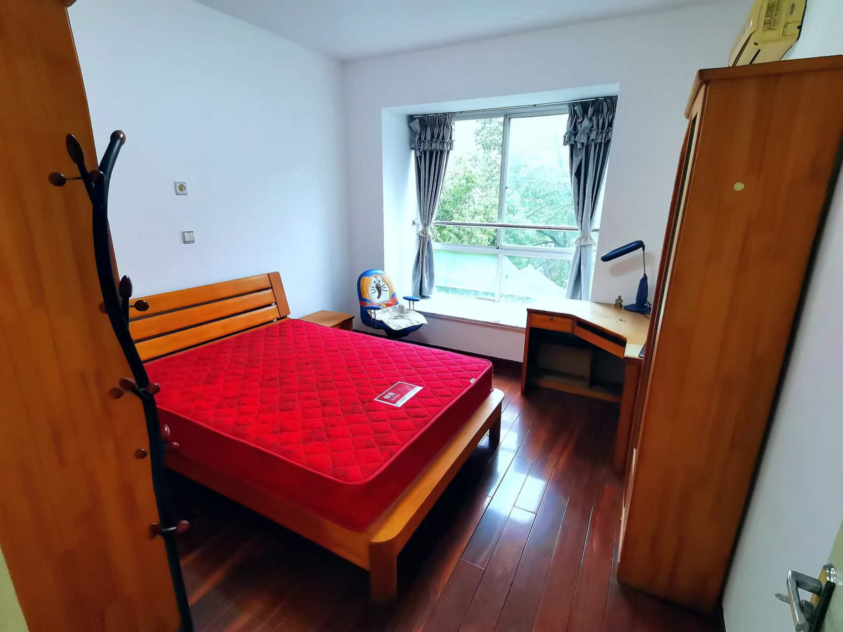 西子花园 4室2厅2卫 68.0万 西子花园 4室2厅2卫 68.0万室内图