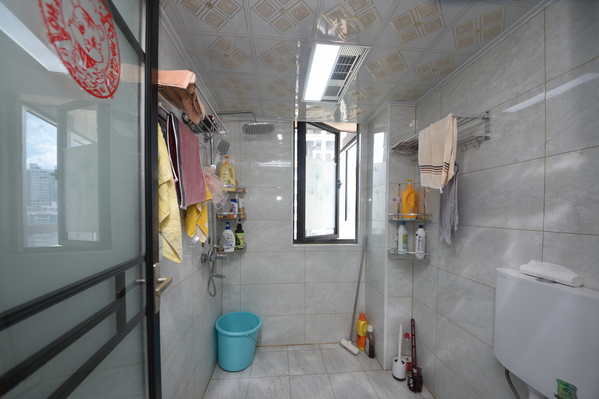建发中央悦府  4室2厅2卫   228.00万卫生间