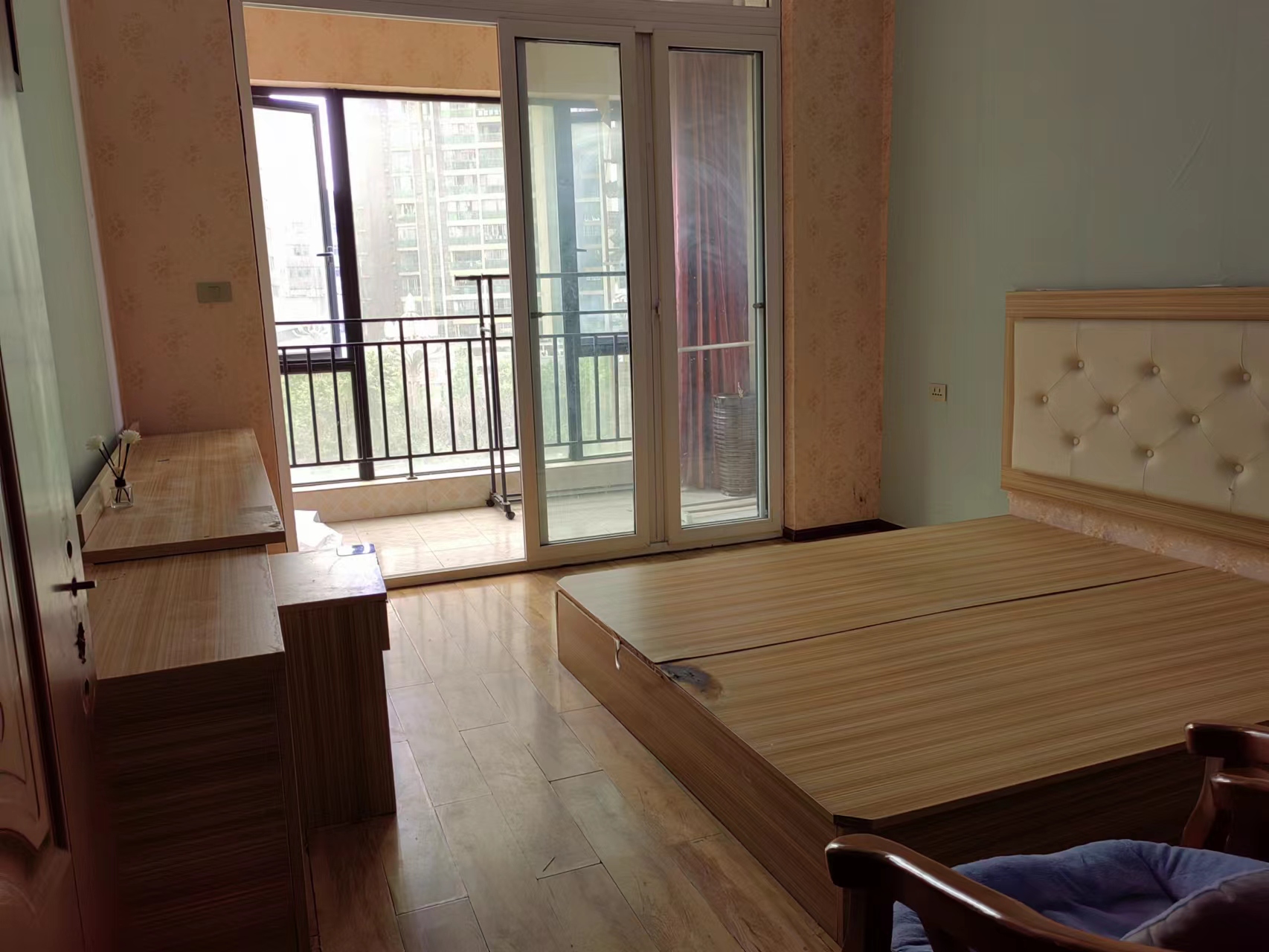 美的林城时代  1室1厅1卫   1800.00元/月室内图