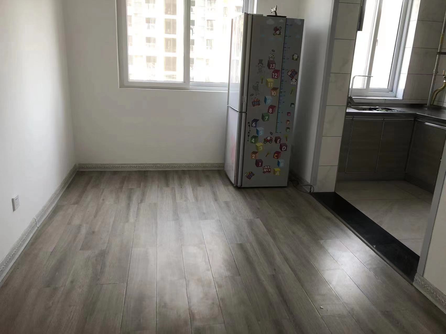 大华曲江公园世家六期 3室2厅2卫 2600.00元/月 大华曲江公园世家六期 3室2厅2卫 2600.00元/月室内图