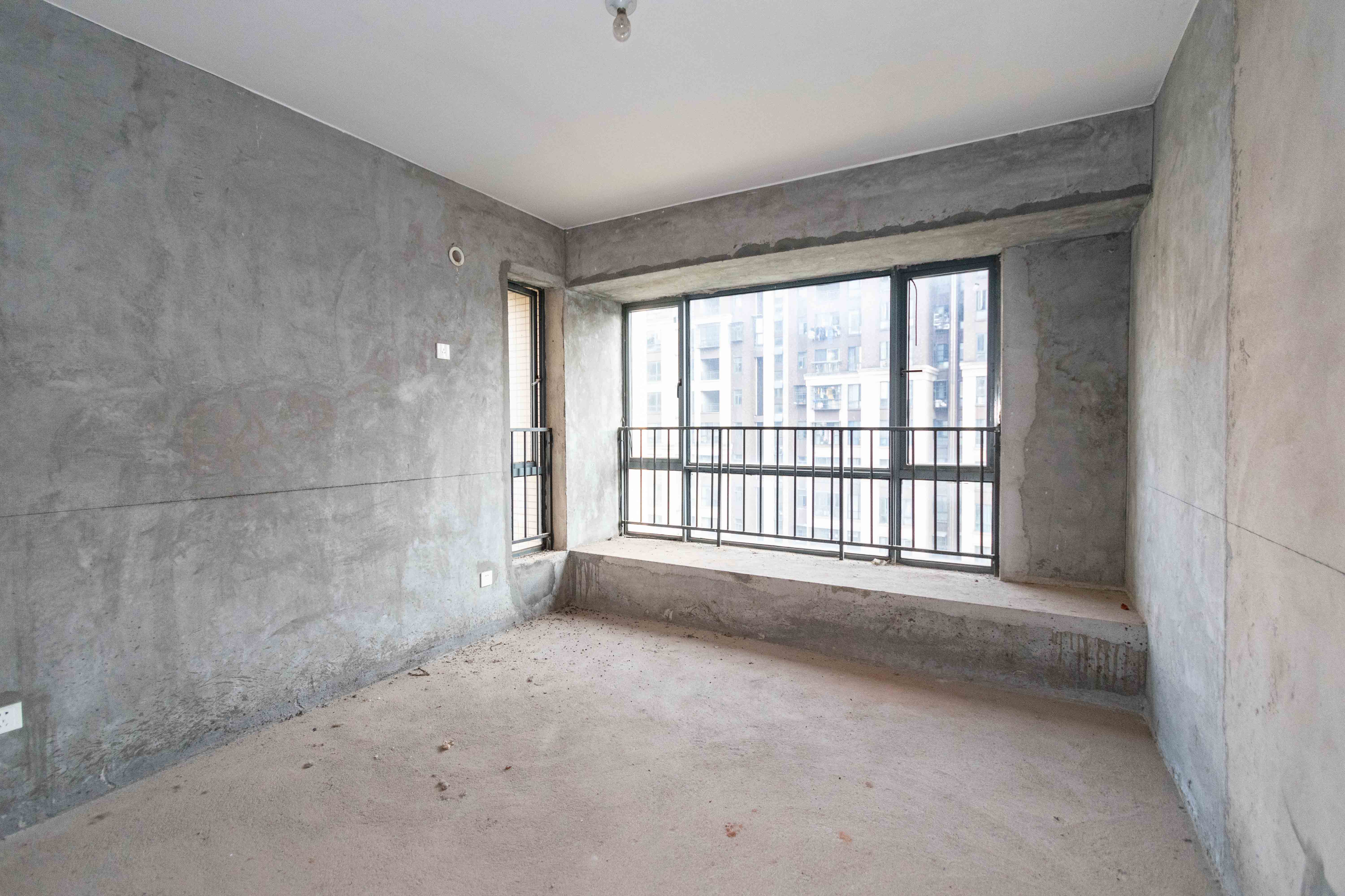 五矿紫湖香醍  2室2厅1卫    46.0万 五矿紫湖香醍  2室2厅1卫    46.0万卧室