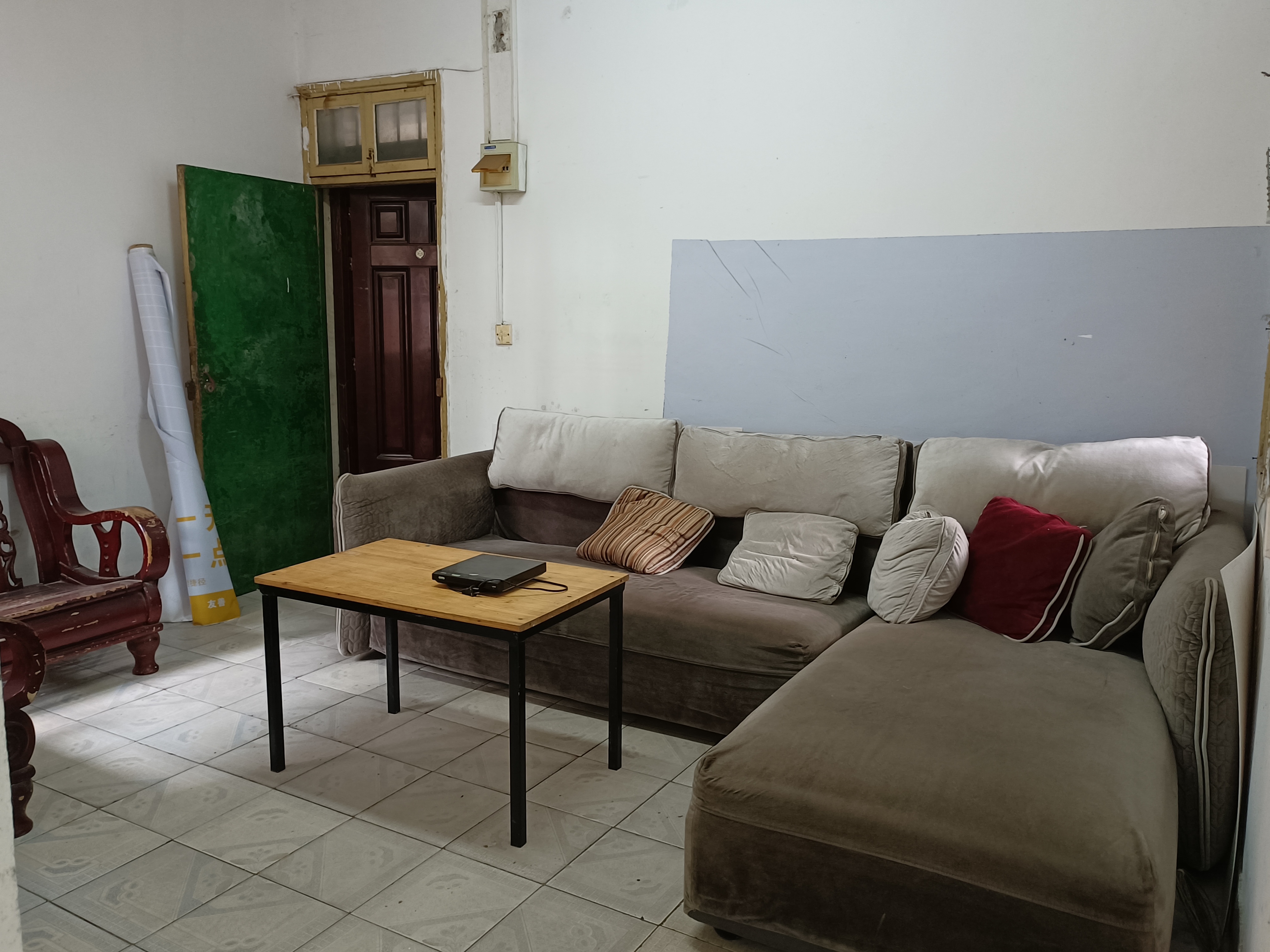 铁路小区 2室2厅1卫 25.0万 铁路小区 2室2厅1卫 25.0万室内图